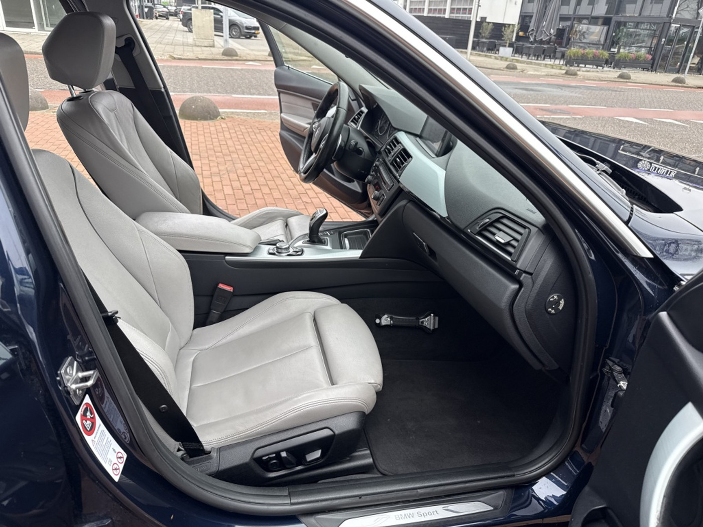 Foto van BMW 328i xDrive