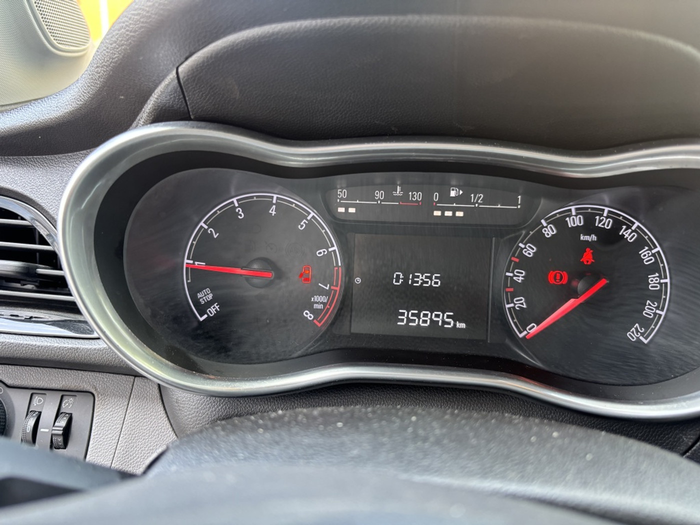 Foto van Opel Karl / Viva