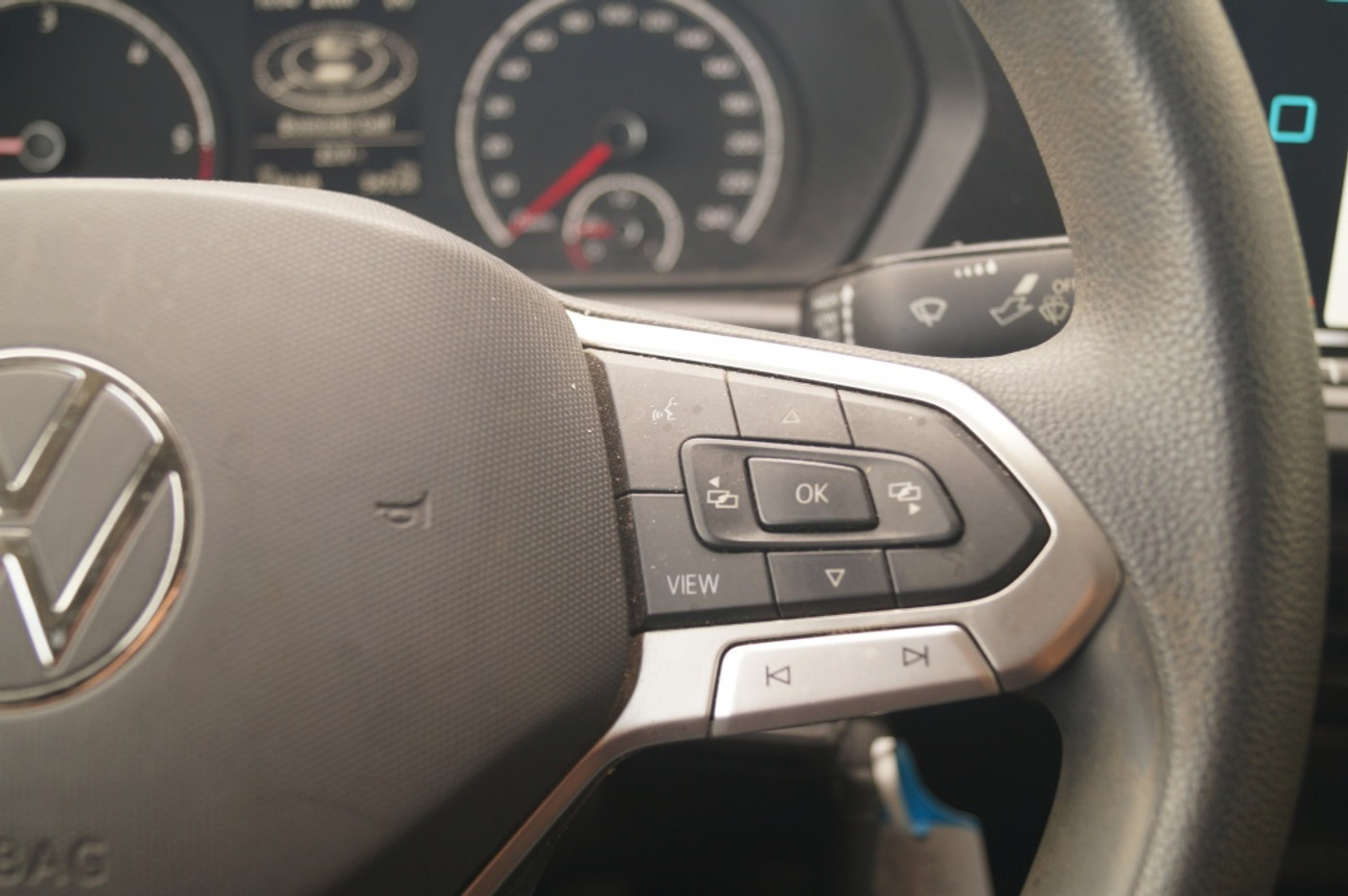 Foto van Volkswagen Caddy Modified Partition Wall