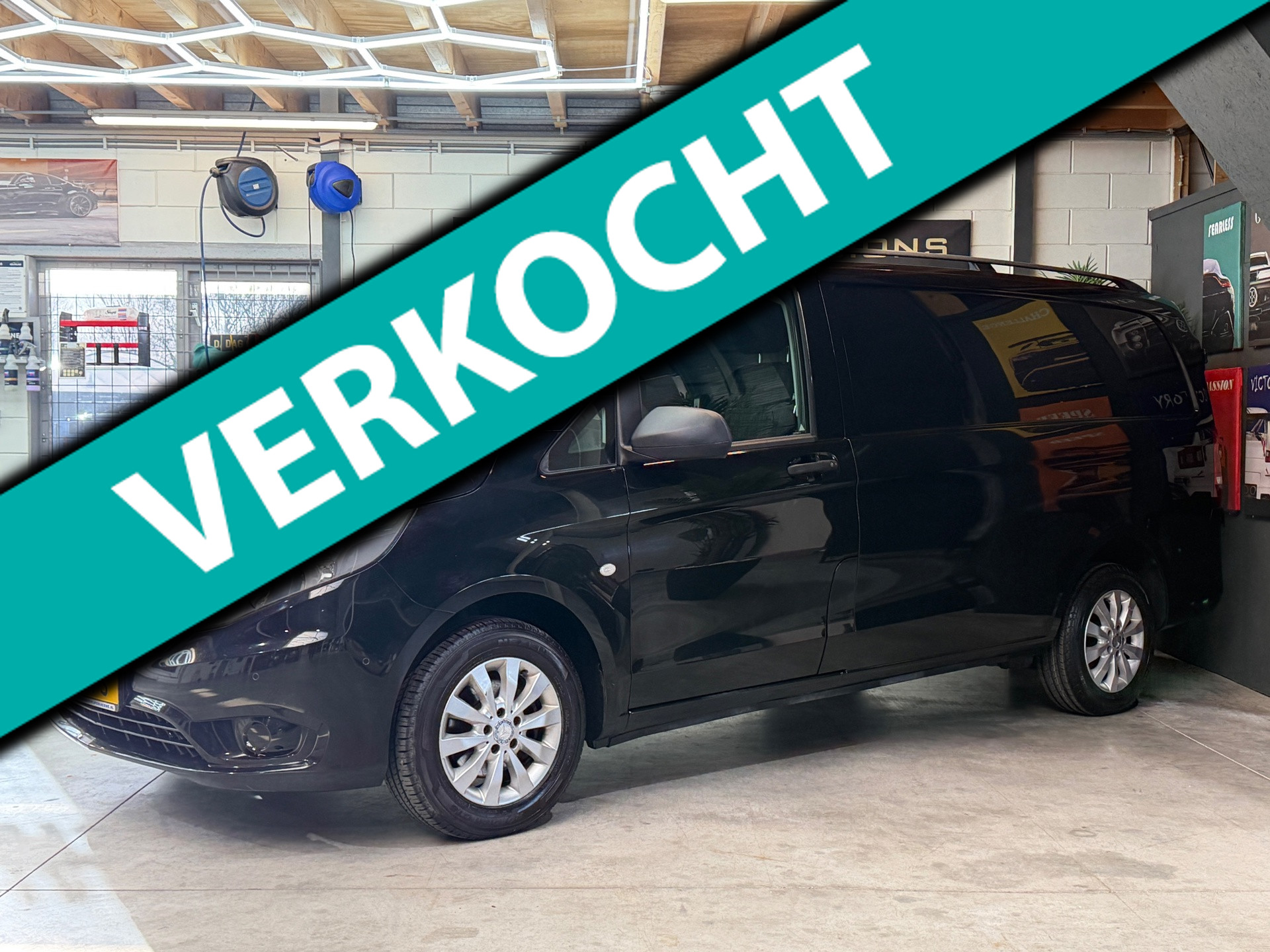 Mercedes-Benz Vito 114 CDI Lang AUTOMAAT|CAMERA|CRUISE|DEALER ONDERHOUDEN 2015 - voorkant