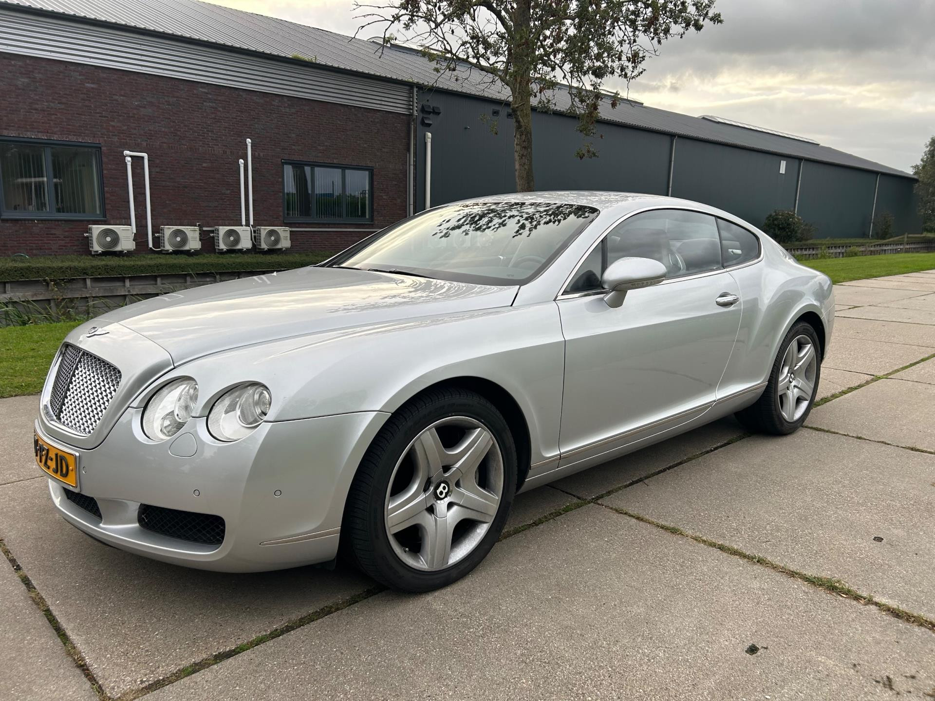 Bentley Bentley Continental GT 6.0 W12 Coupe Orgineel nederland geleverd 2005 - voorkant