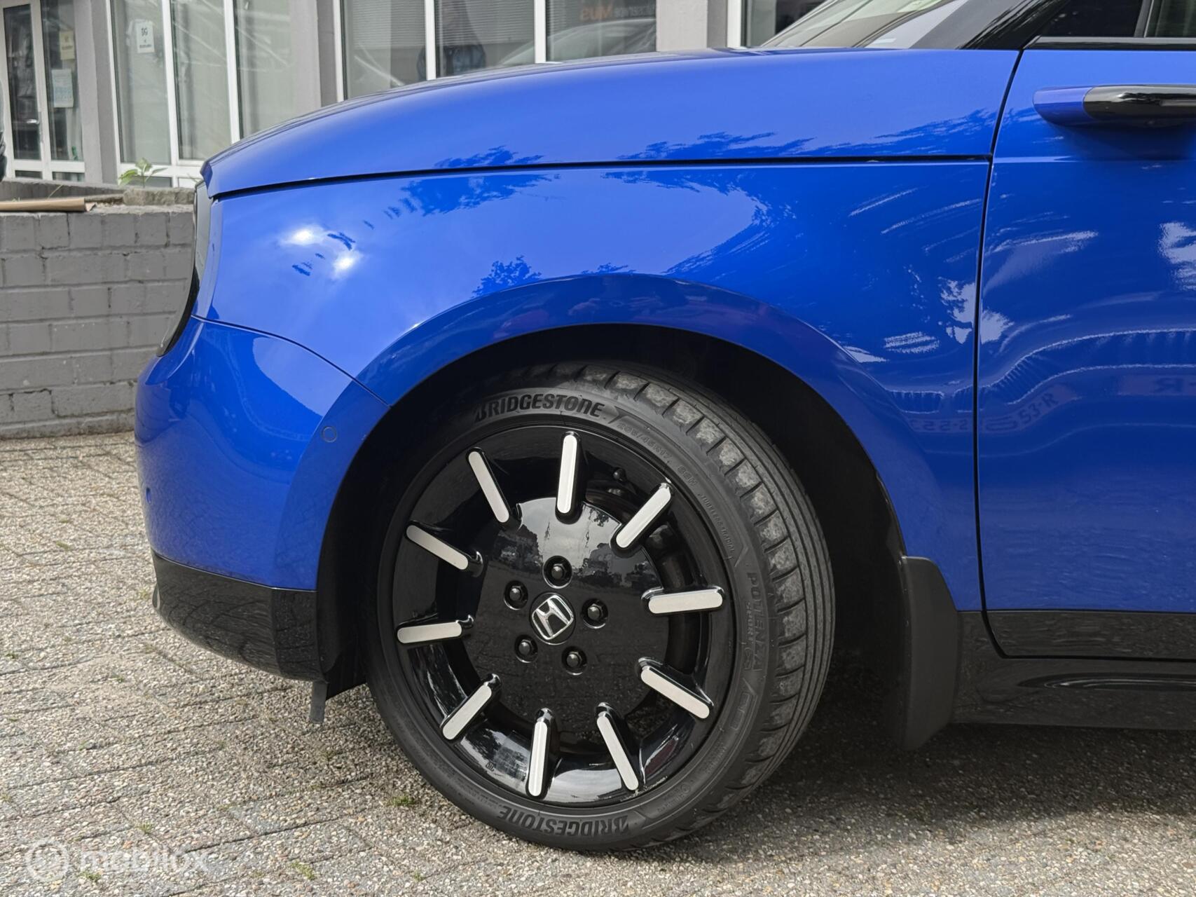 Foto van Honda Honda E