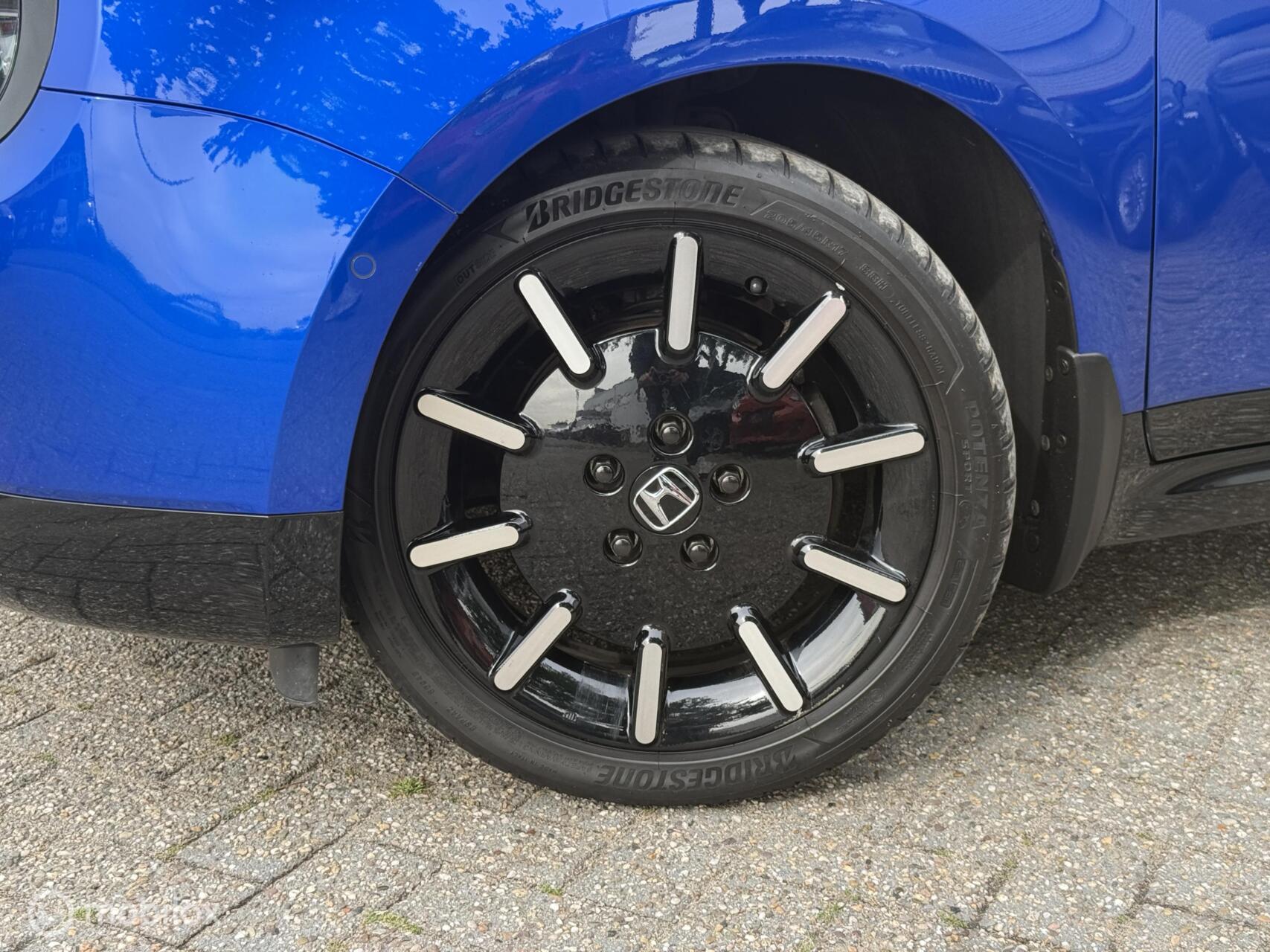 Foto van Honda Honda E