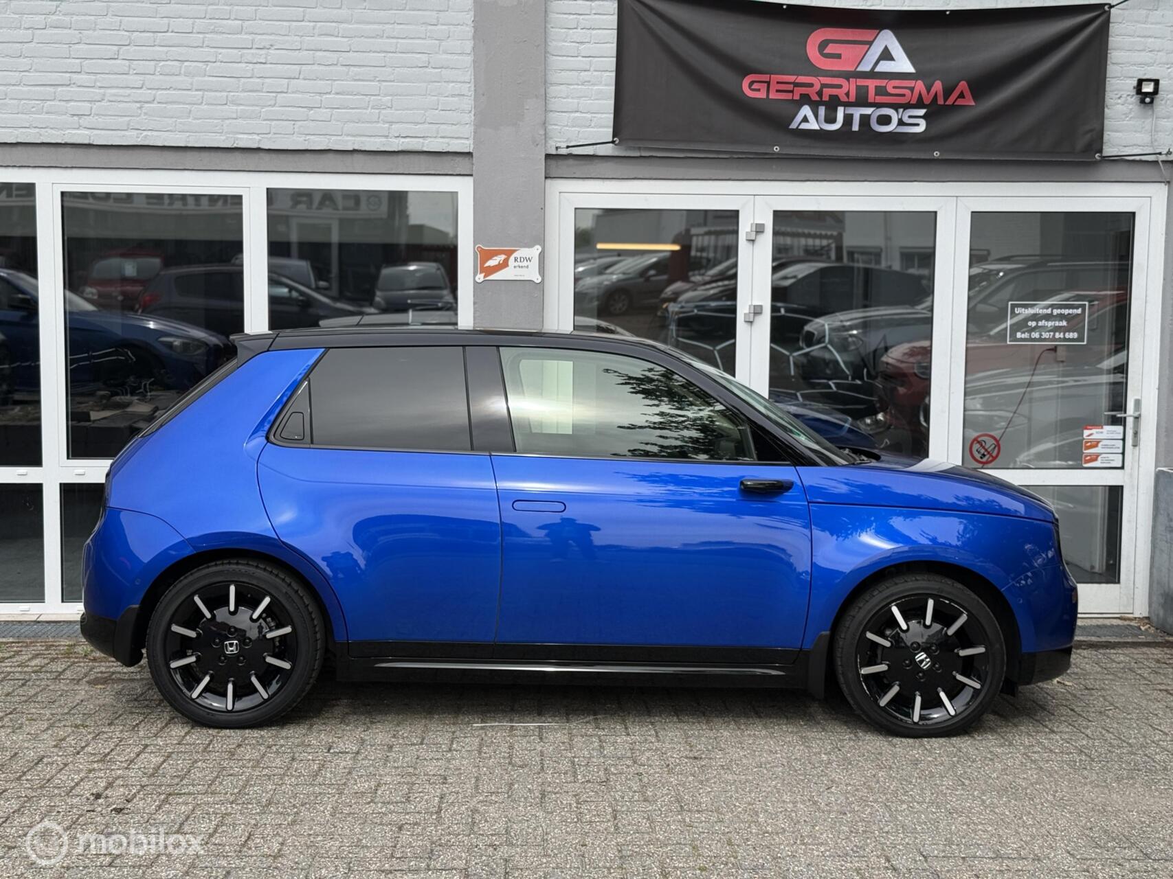 Foto van Honda Honda E
