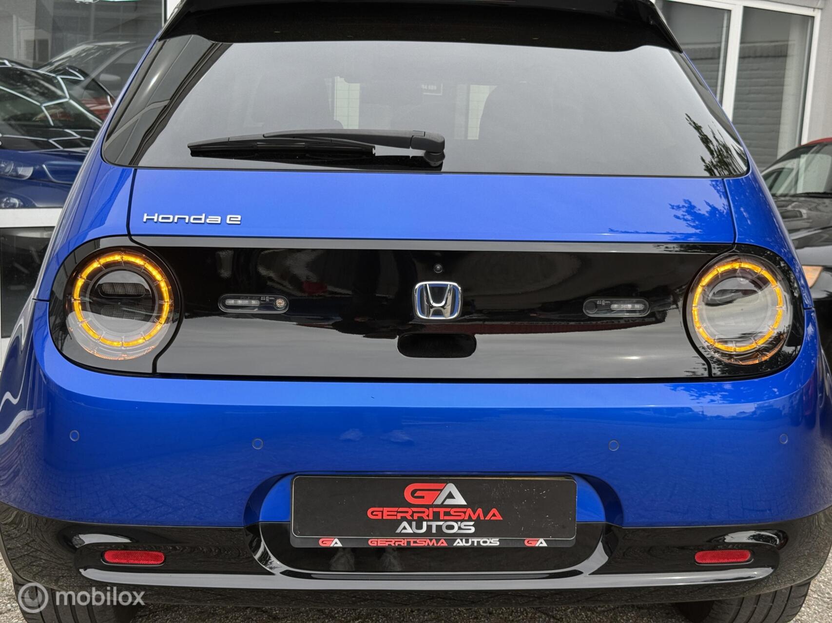 Foto van Honda Honda E