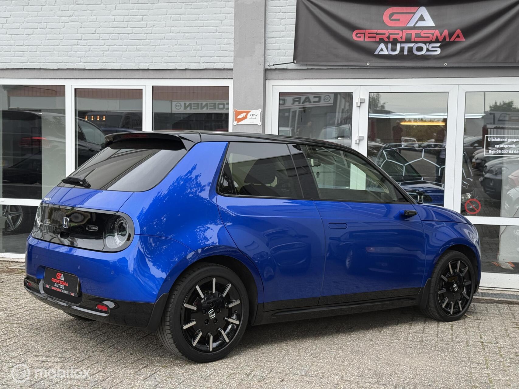 Foto van Honda Honda E