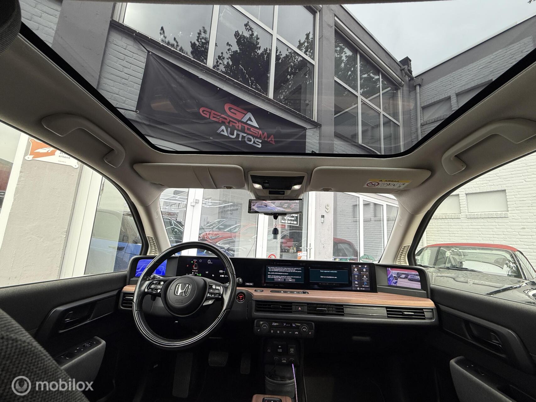 Foto van Honda Honda E
