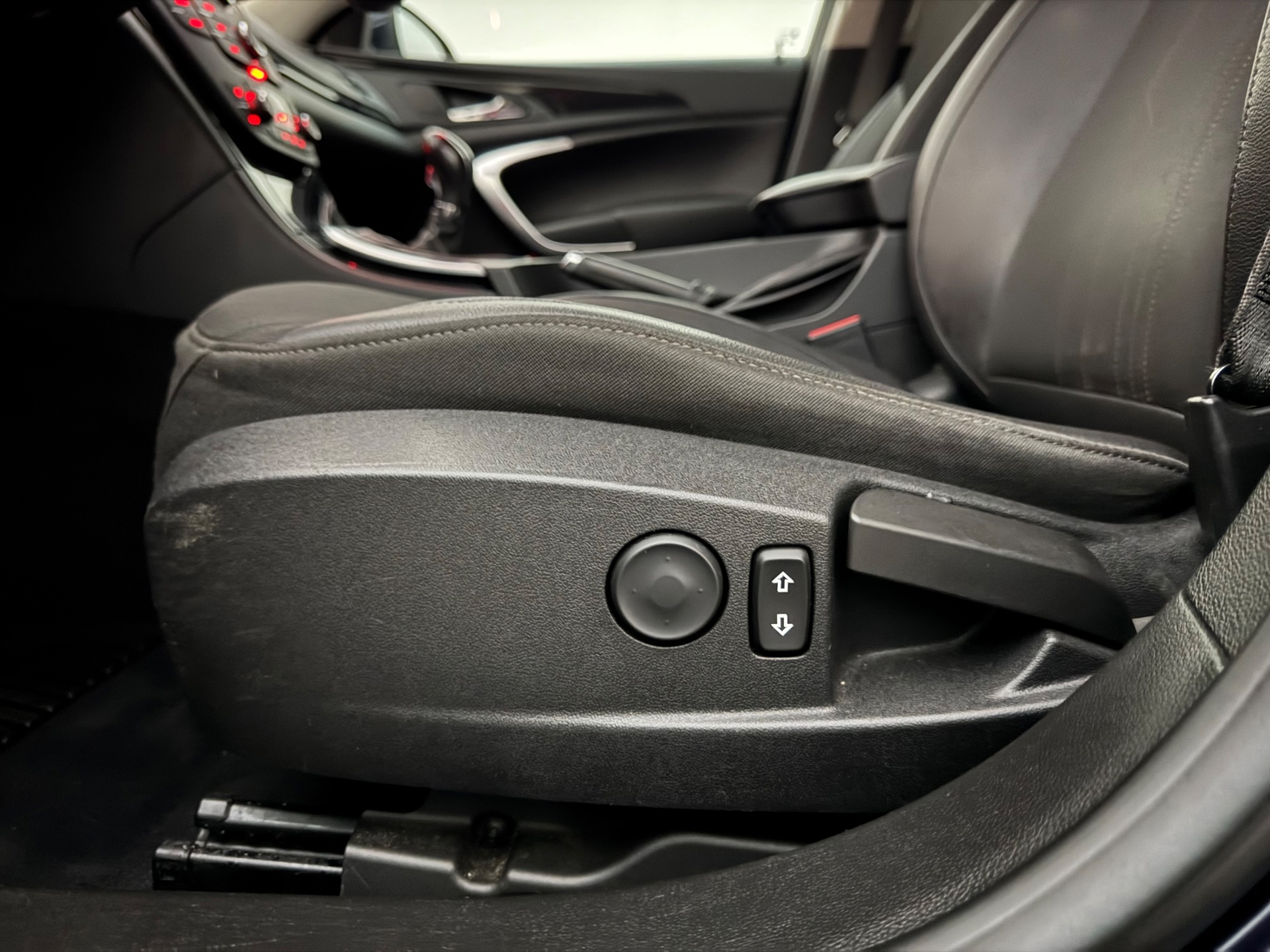 Foto van Opel Insignia Limousine HB