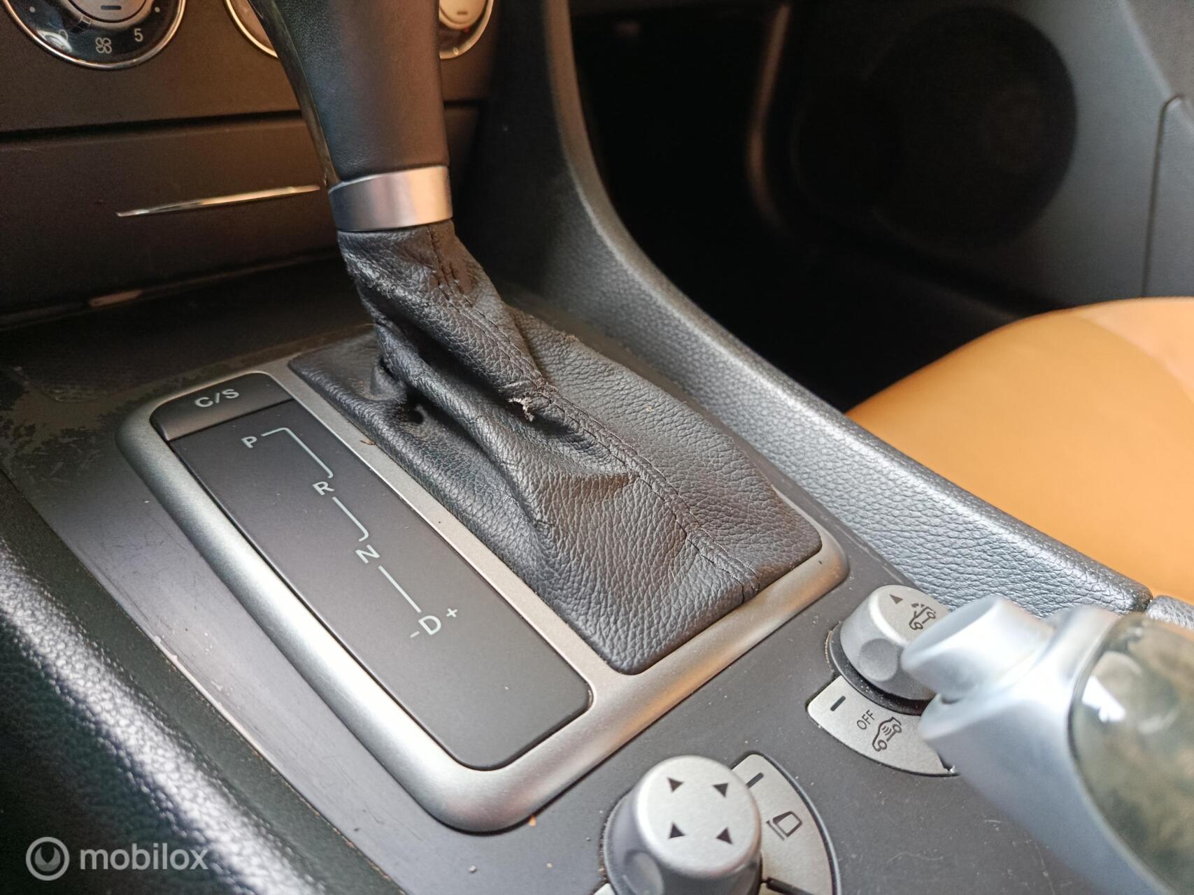 Foto van Mercedes-Benz SLK 200 Kompressor