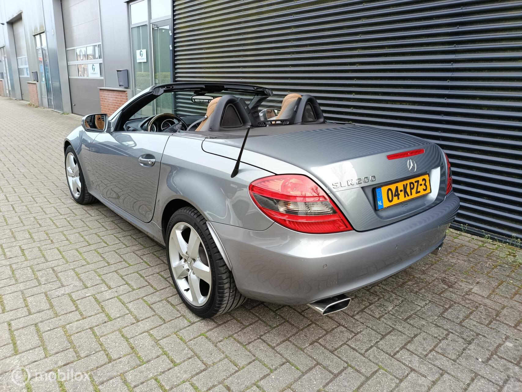 Foto van Mercedes-Benz SLK 200 Kompressor