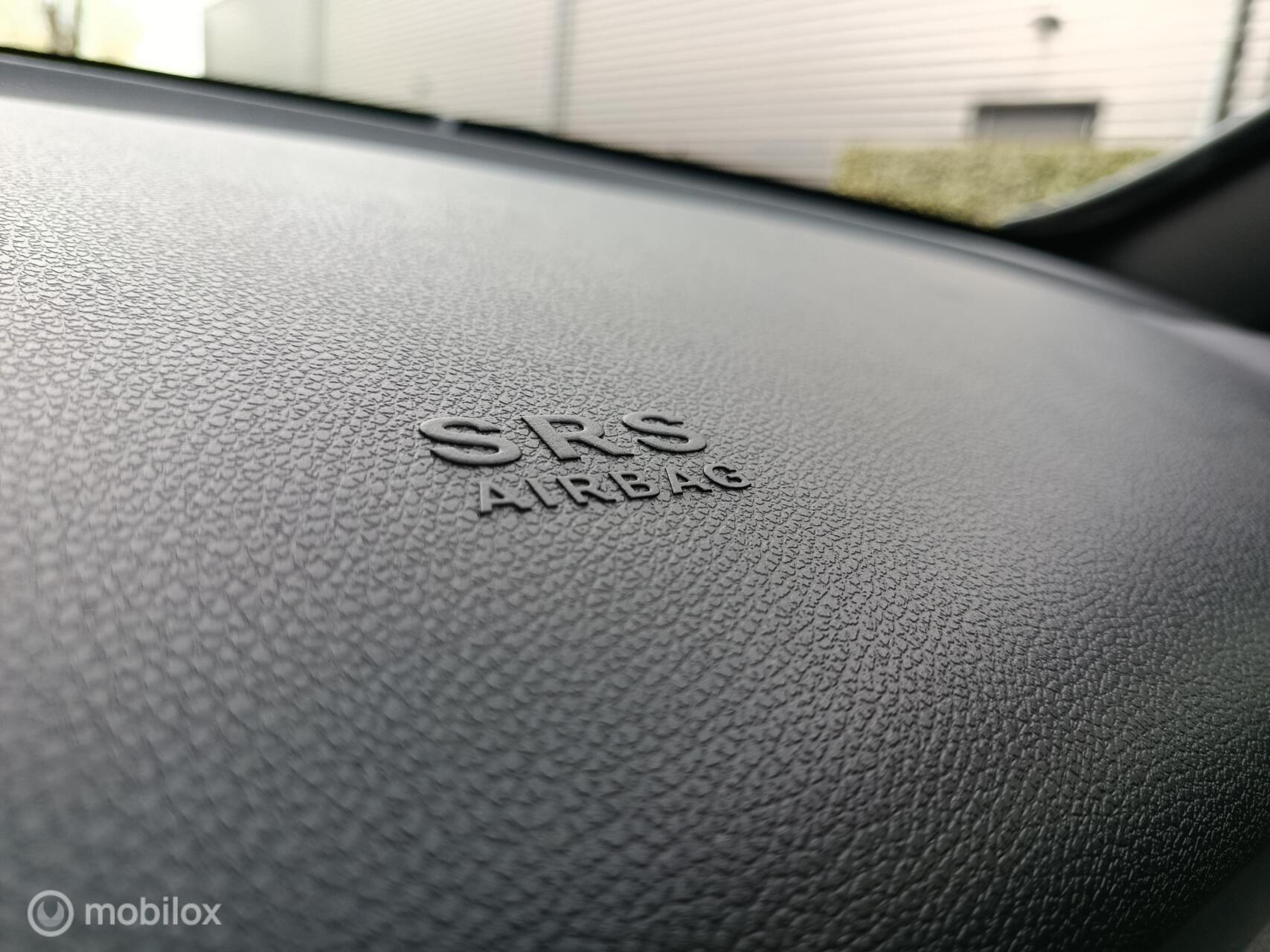 Foto van Mercedes-Benz SLK 200 Kompressor