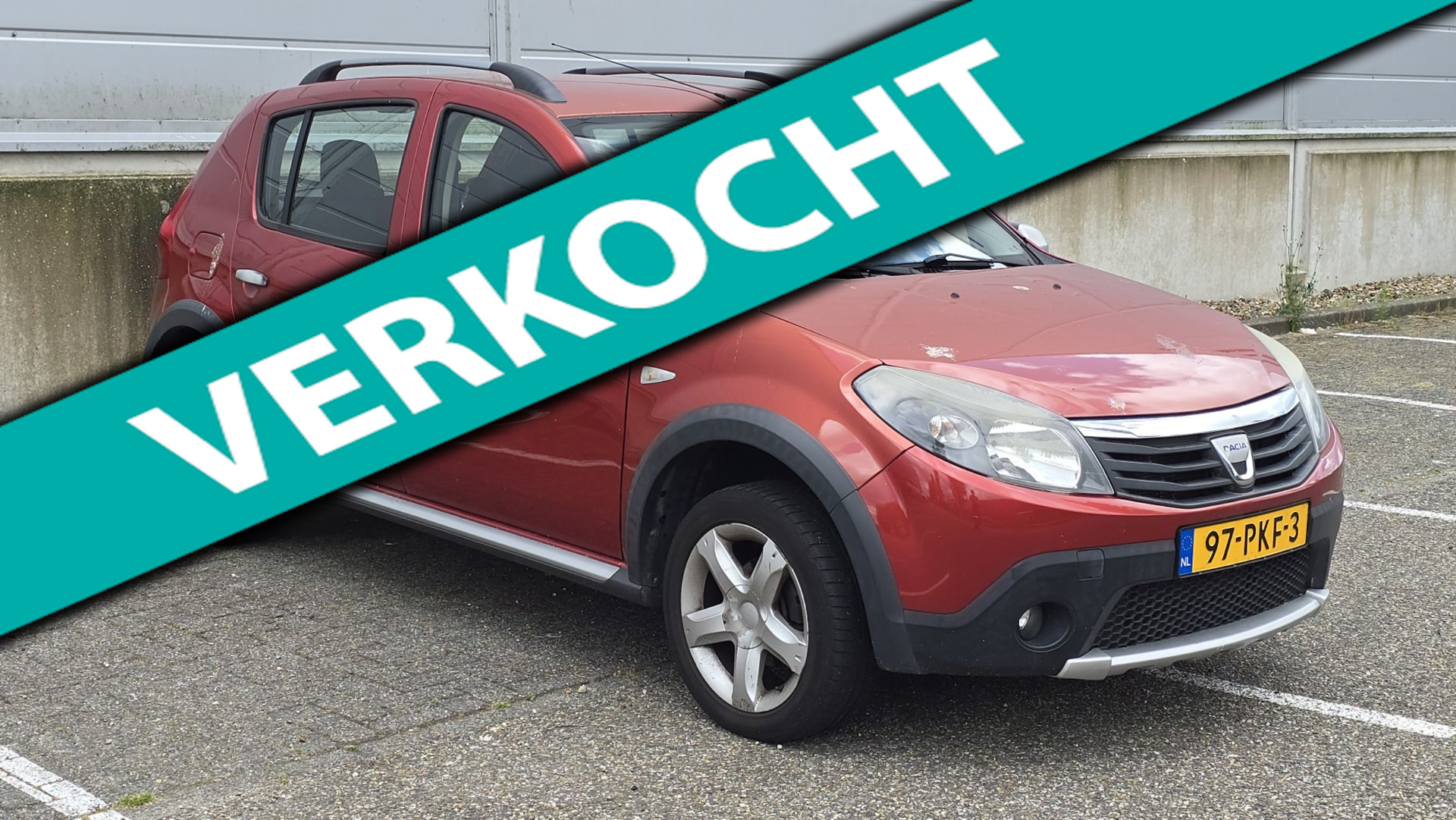 Dacia Sandero 1.6 Stepway 2011 - voorkant