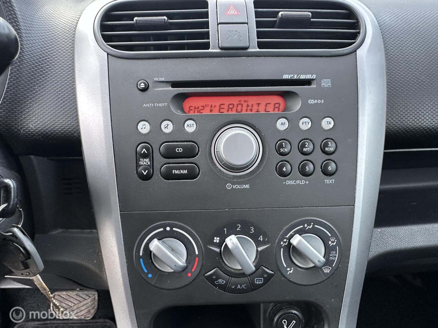 Foto van Opel Agila