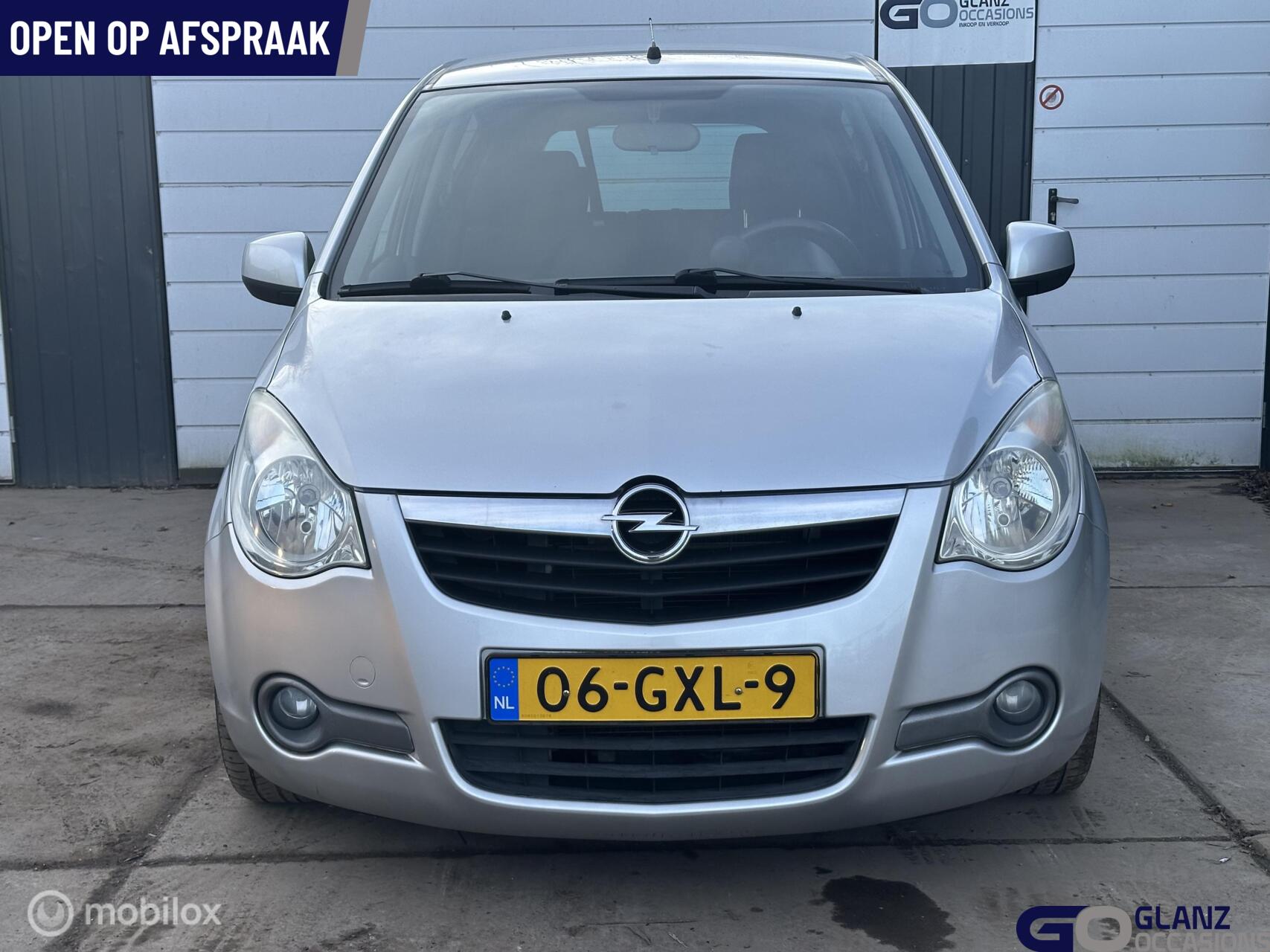 Foto van Opel Agila