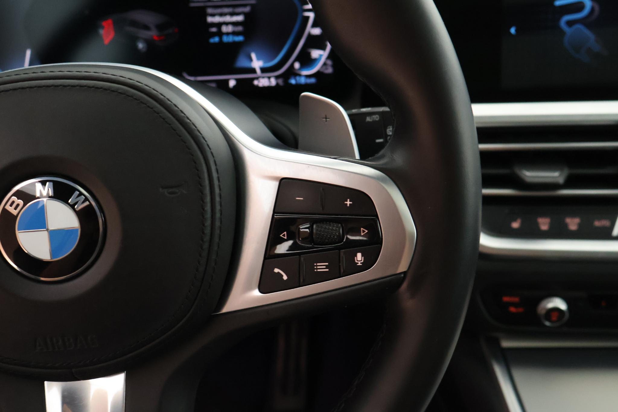Foto van BMW 330e