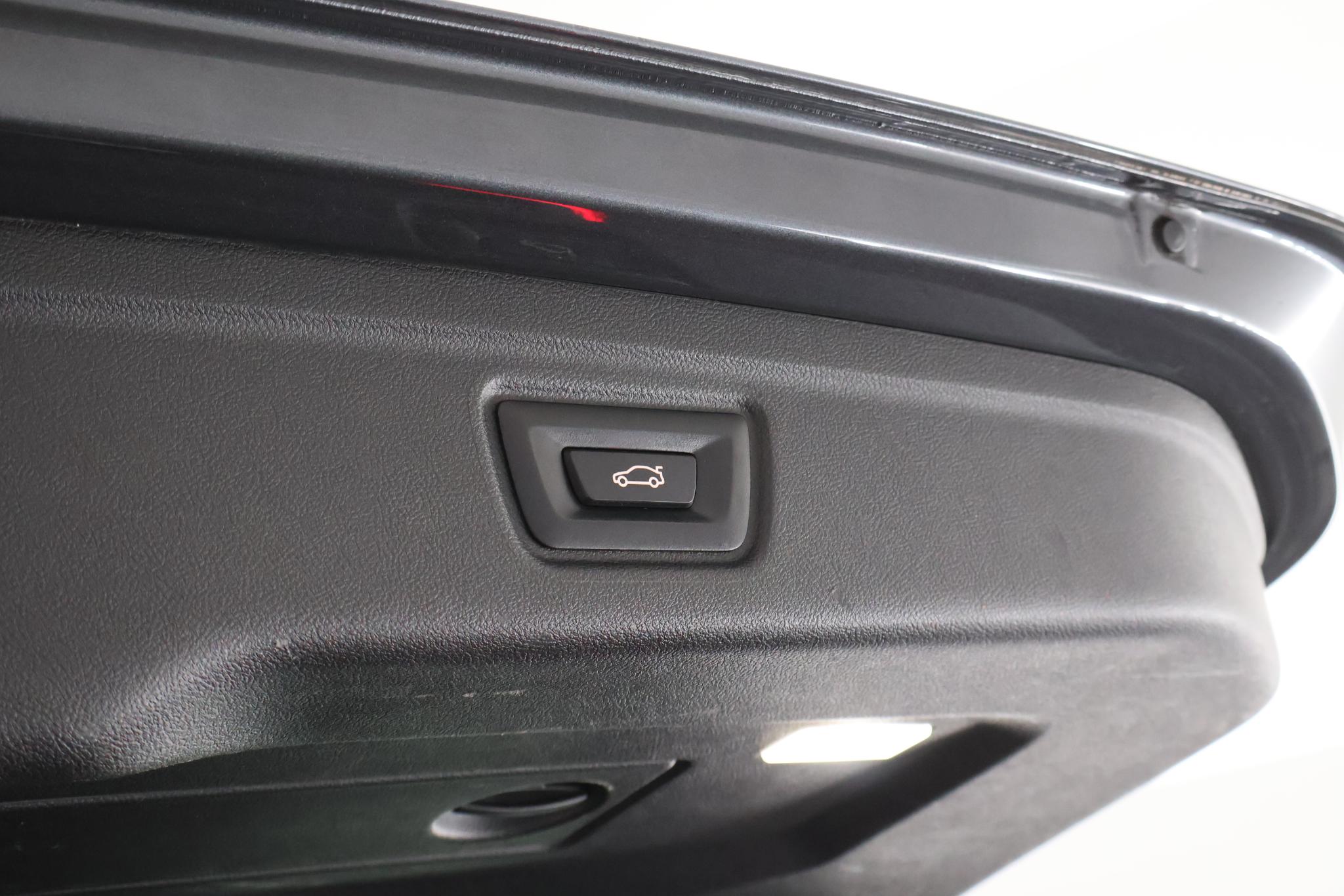 Foto van BMW 330e