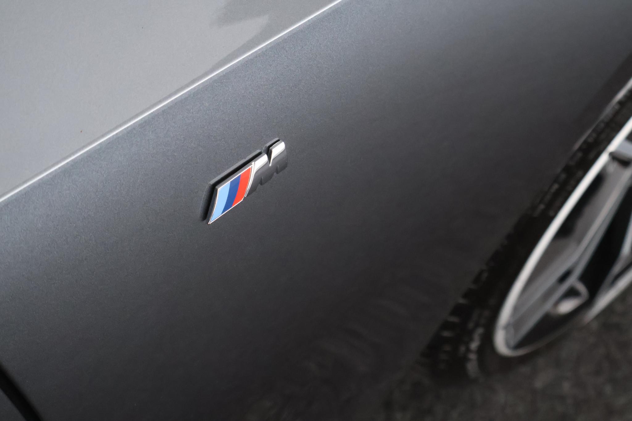 Foto van BMW 330e