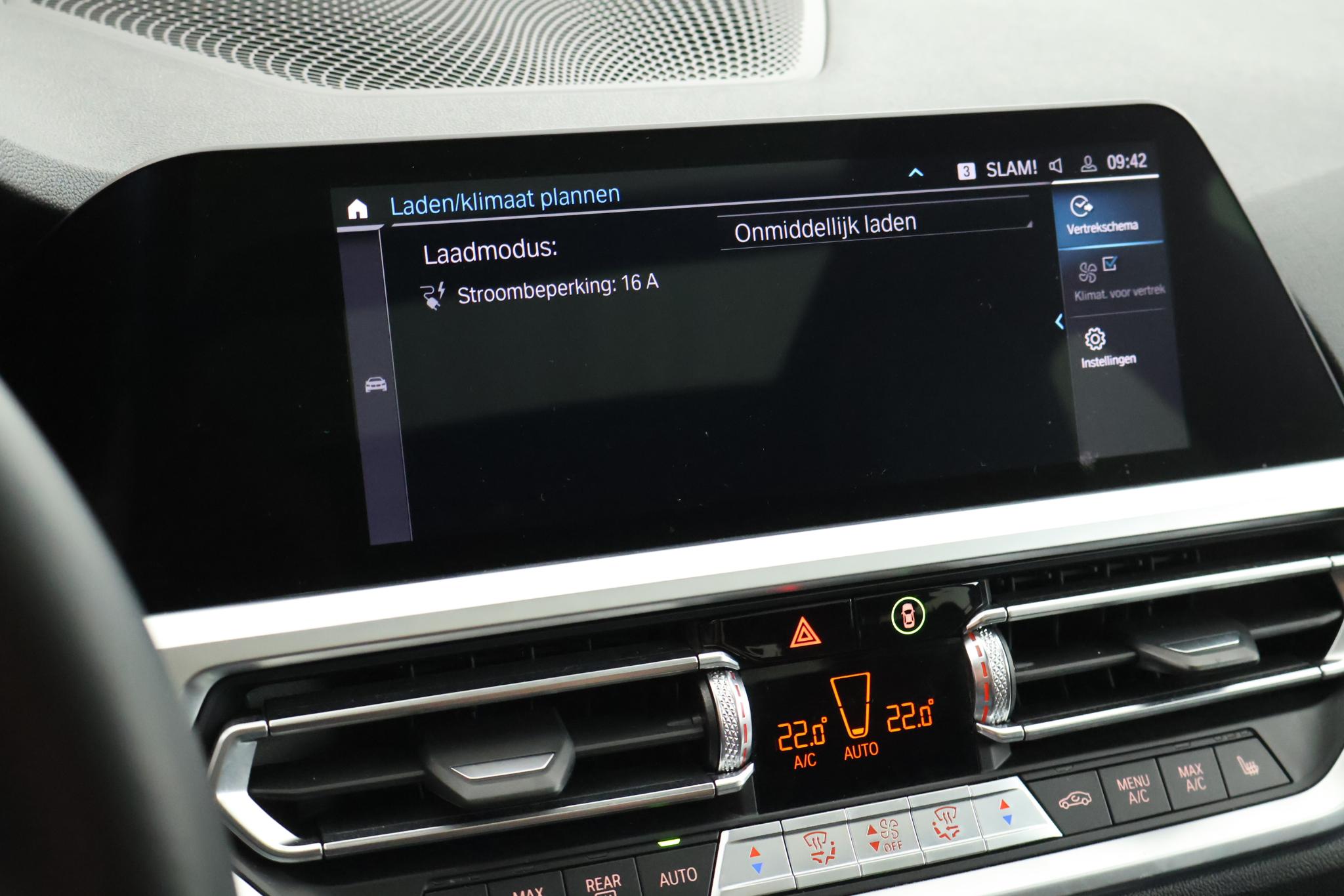Foto van BMW 330e