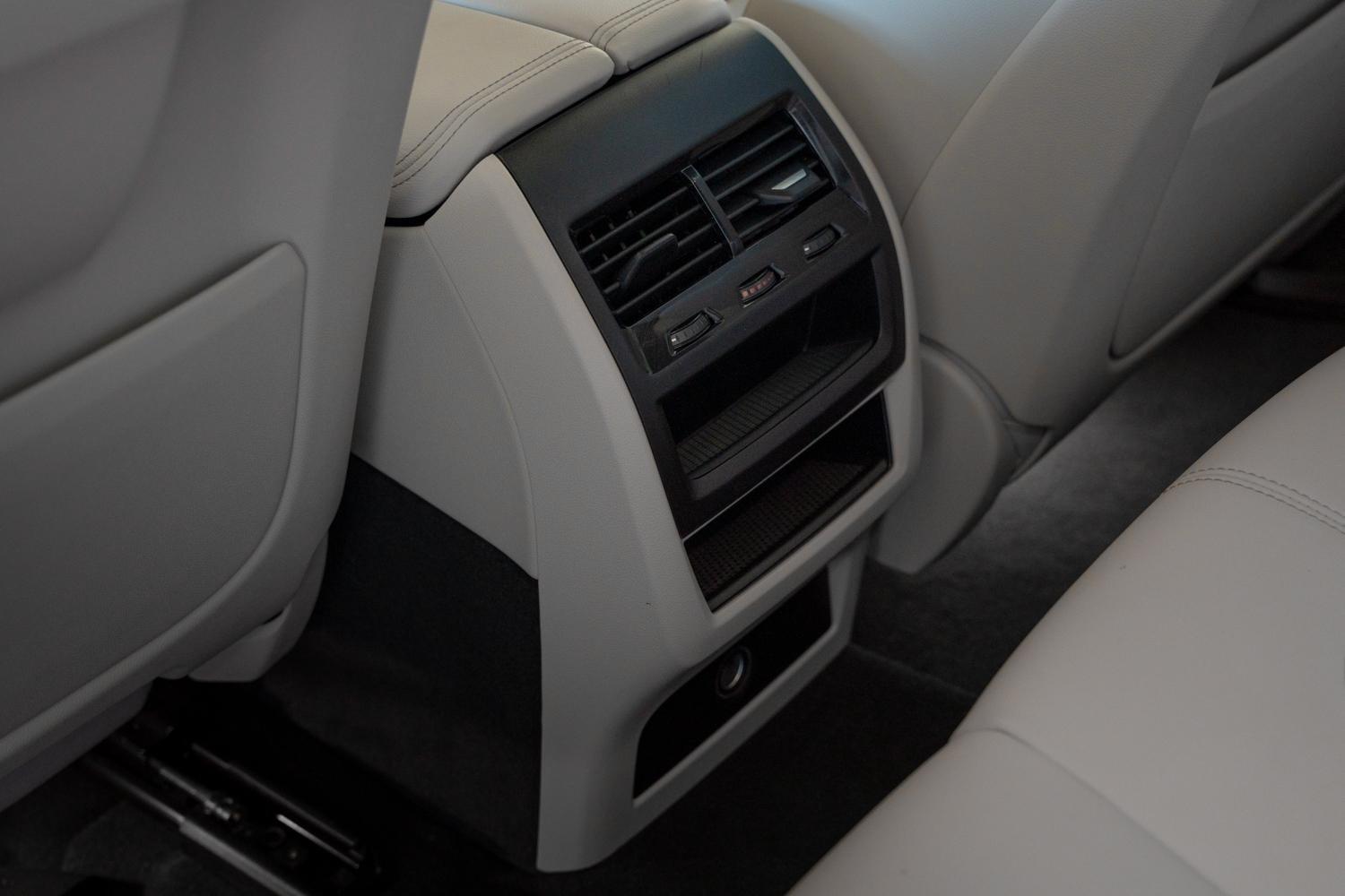 Foto van BMW X5 Xdrive45e