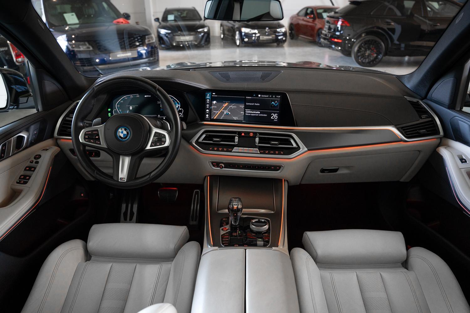 Foto van BMW X5 Xdrive45e