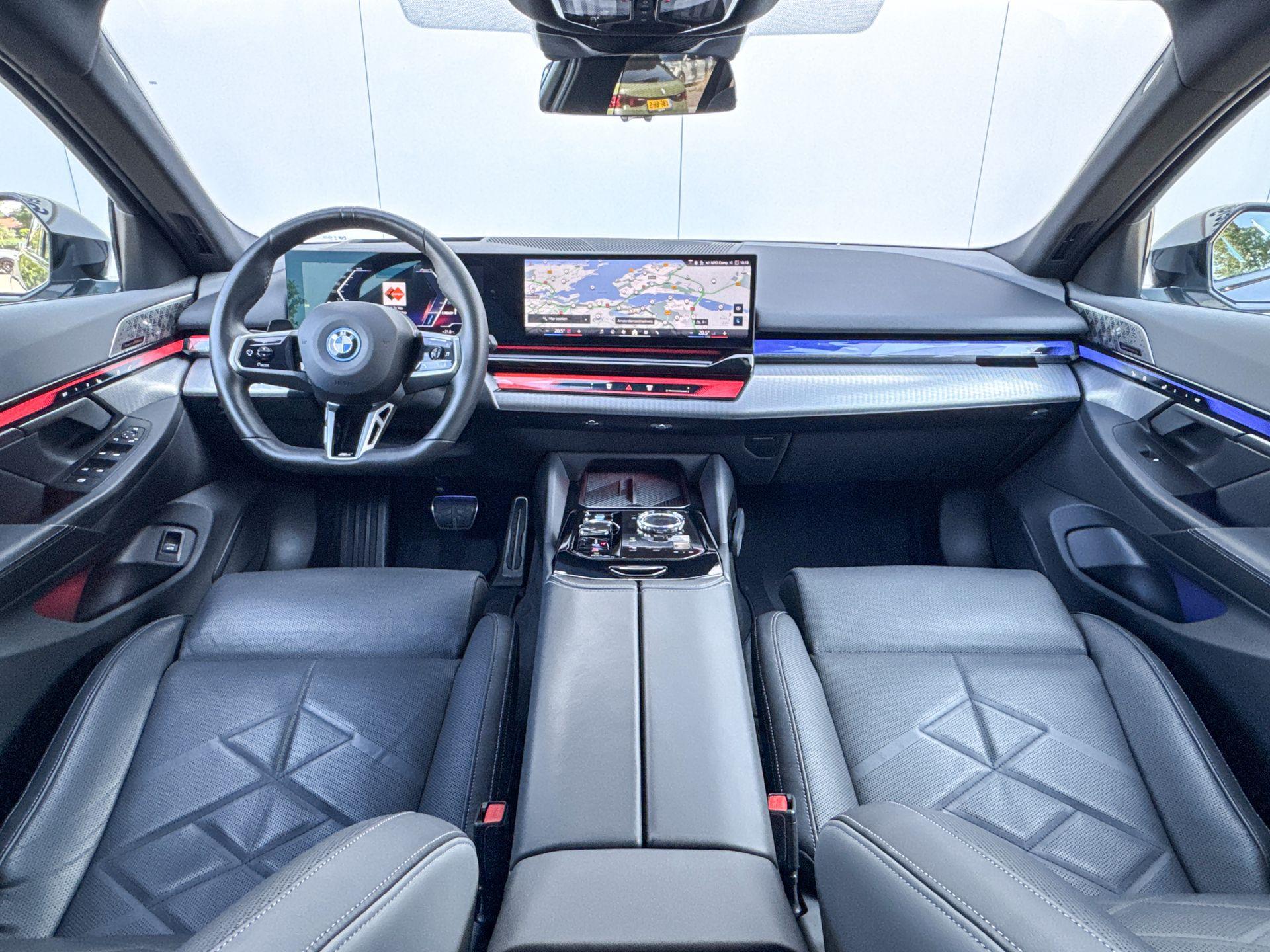 Foto van BMW I5 Edrive40