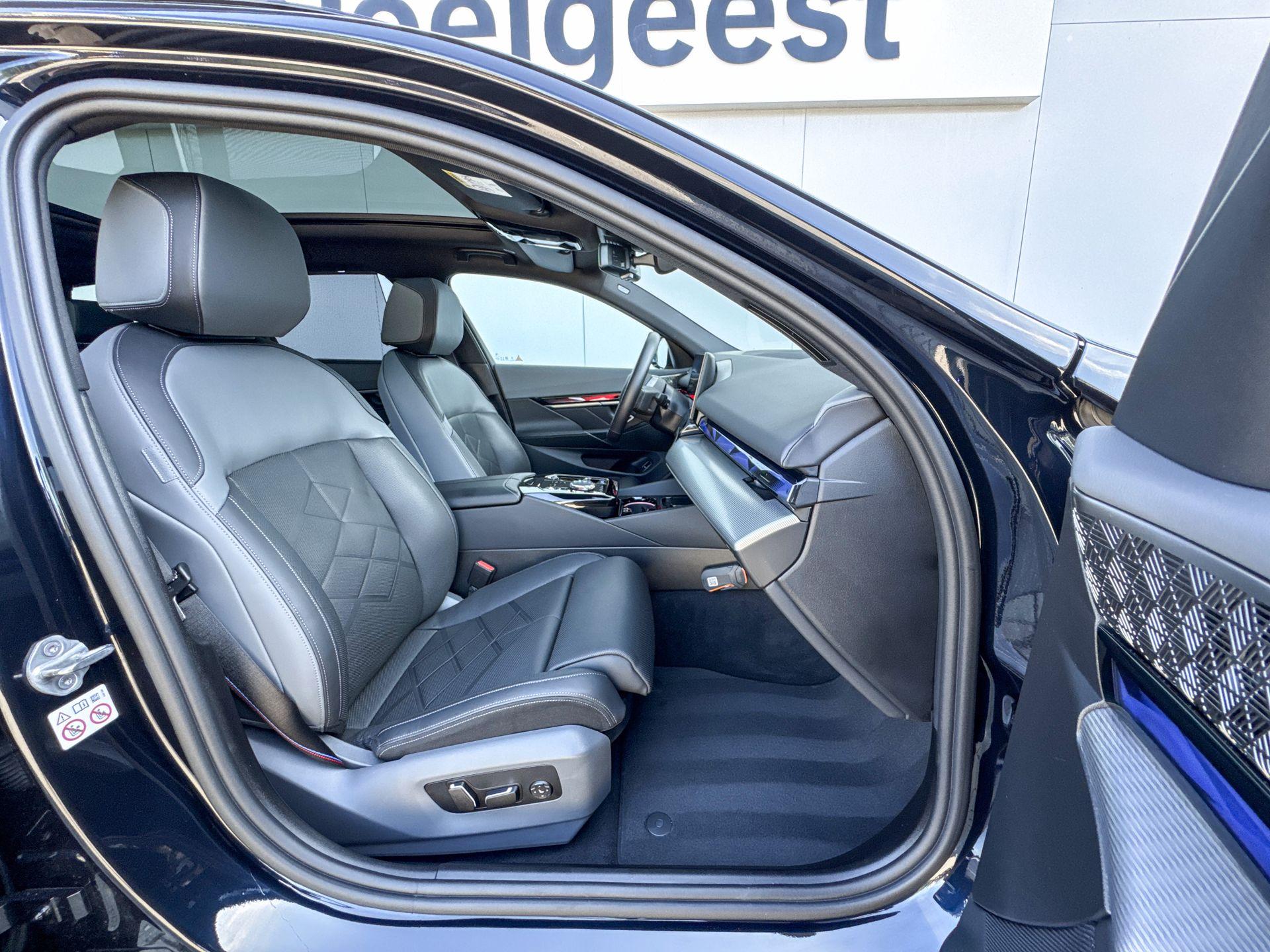 Foto van BMW I5 Edrive40