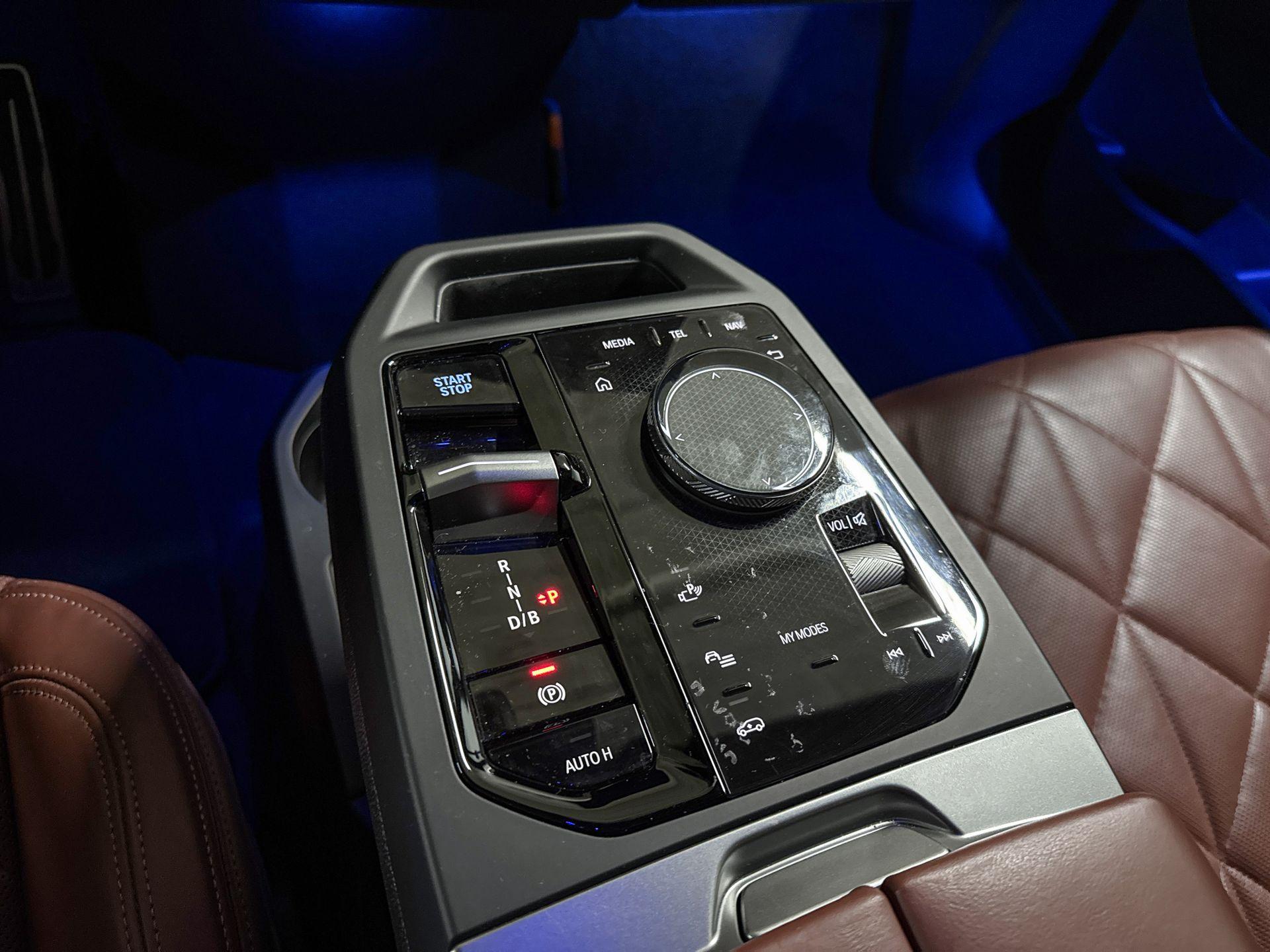 Foto van BMW Ix Xdrive60