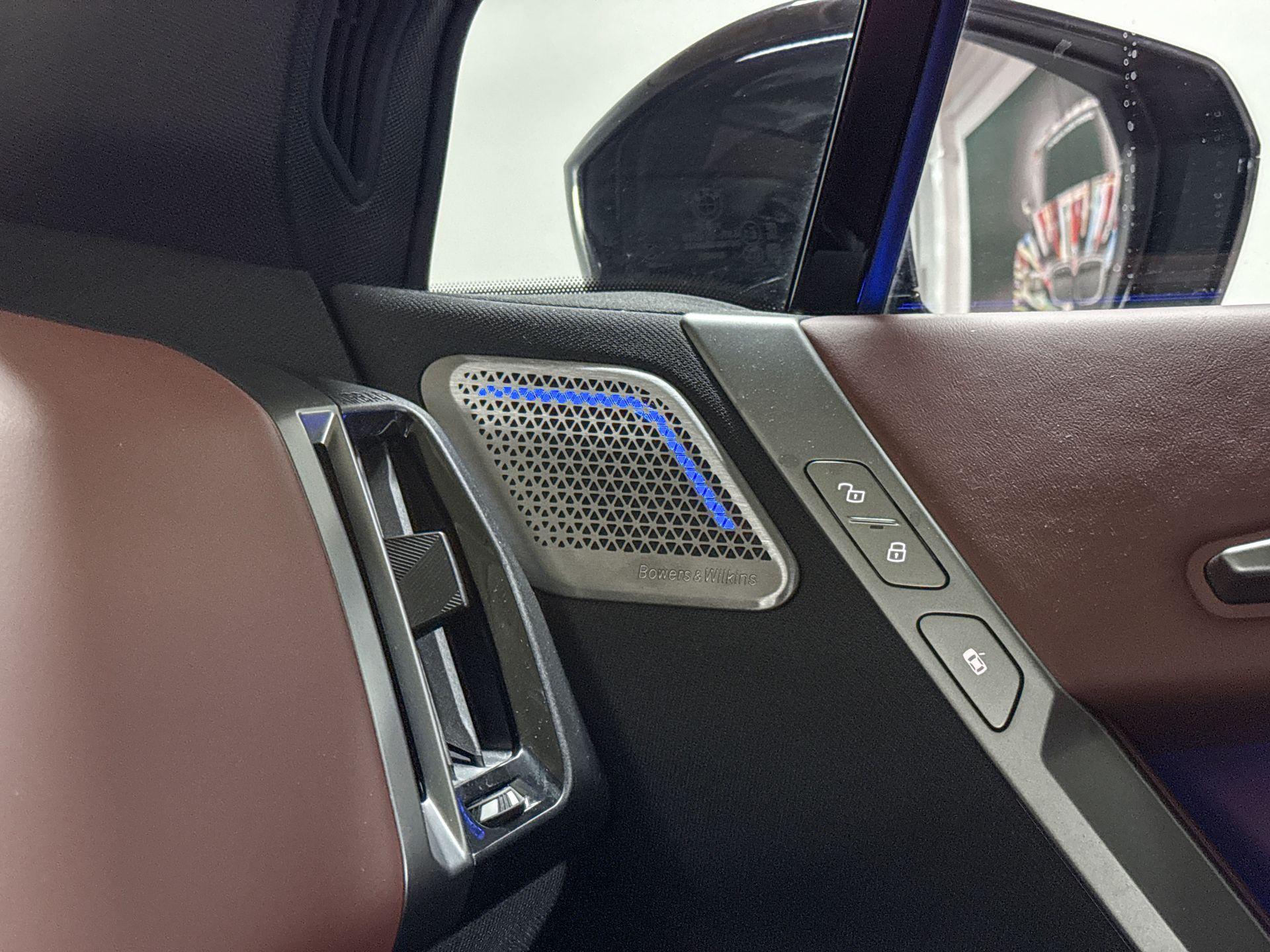 Foto van BMW Ix Xdrive60