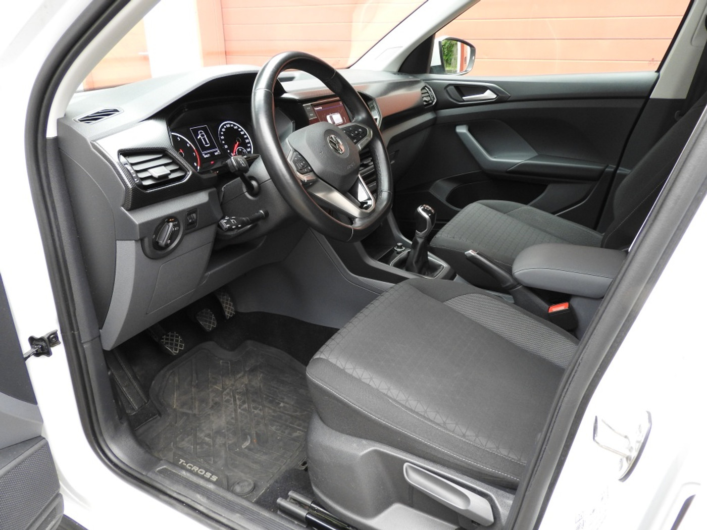 Foto van Volkswagen T-cross