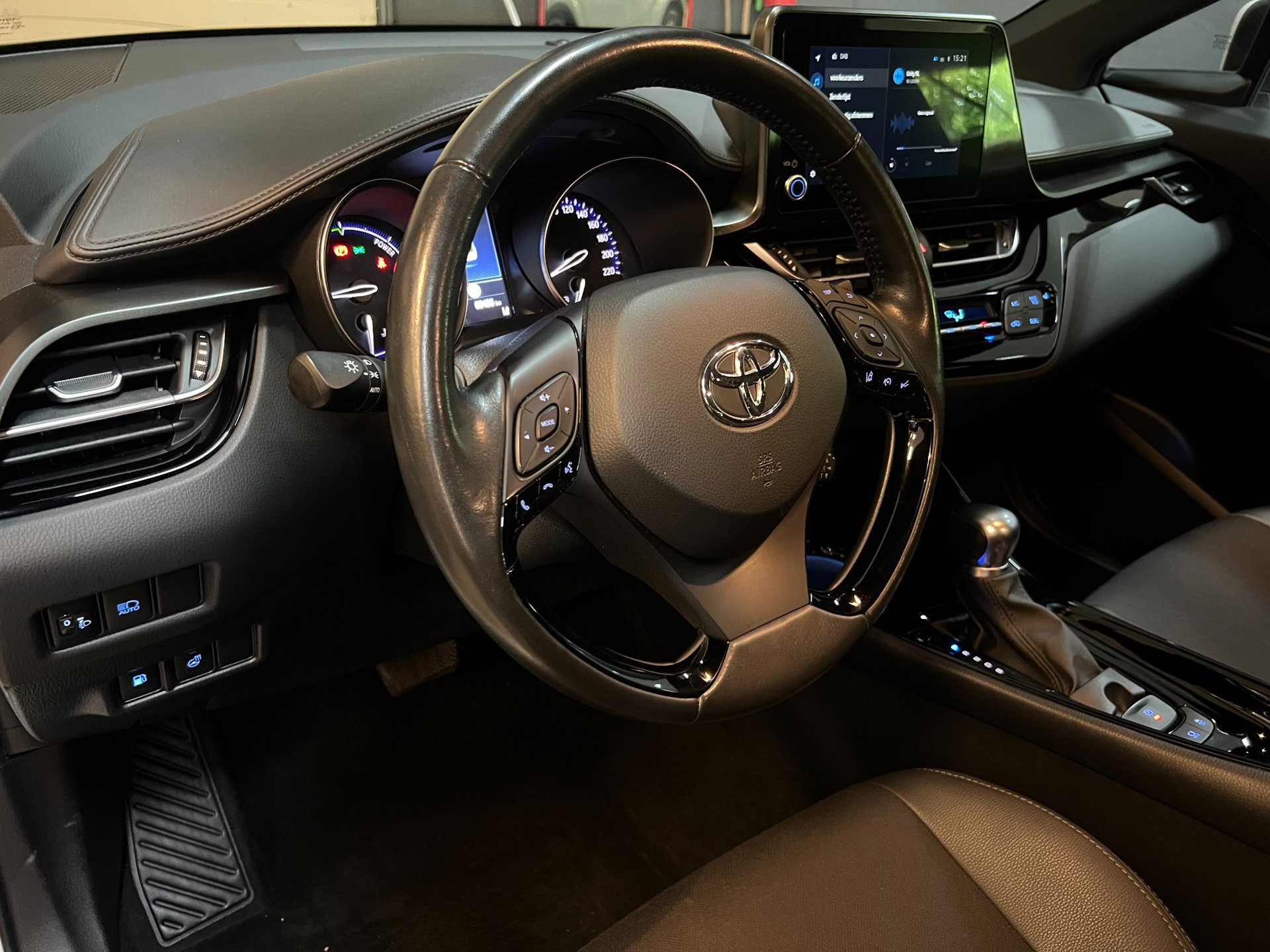 Foto van Toyota C-hr