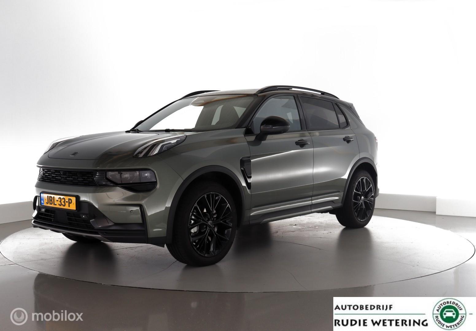 Lynk&co LYNK & Co 01 1.5 More trekhaak|nav|pano|leder|lmv20 2025 - voorkant