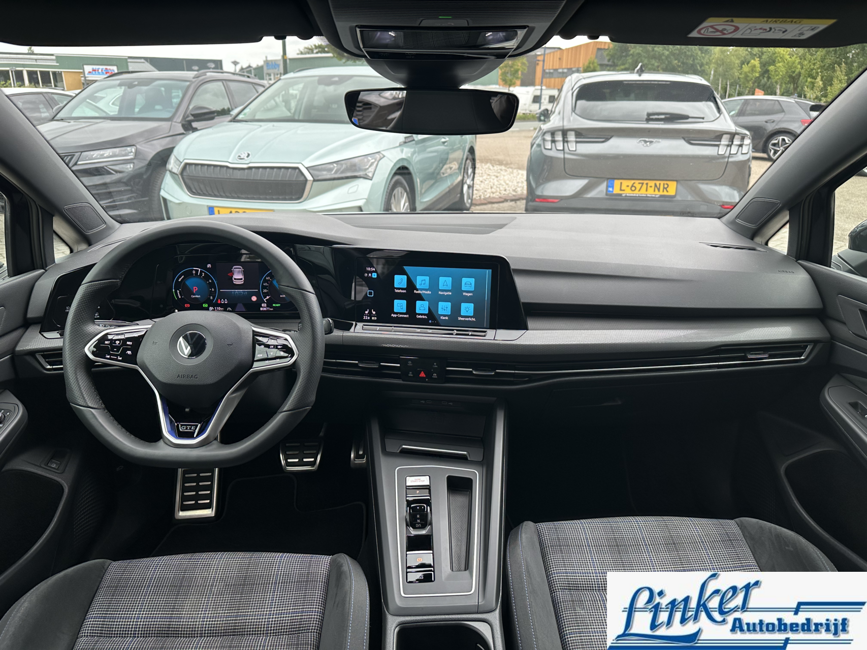 Foto van Volkswagen Golf GTE