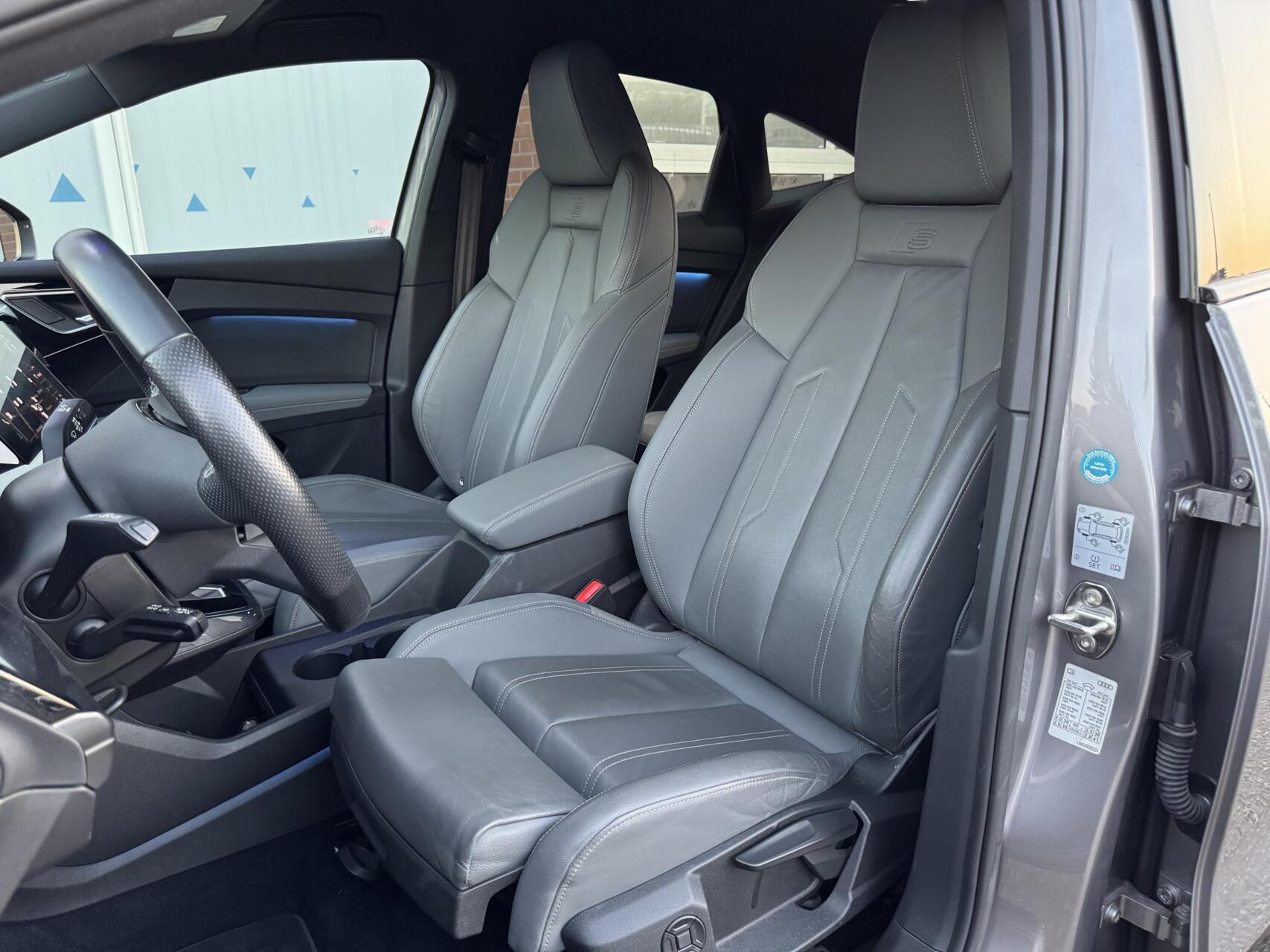 Foto van Audi Q4 Sportback 35 E-tron