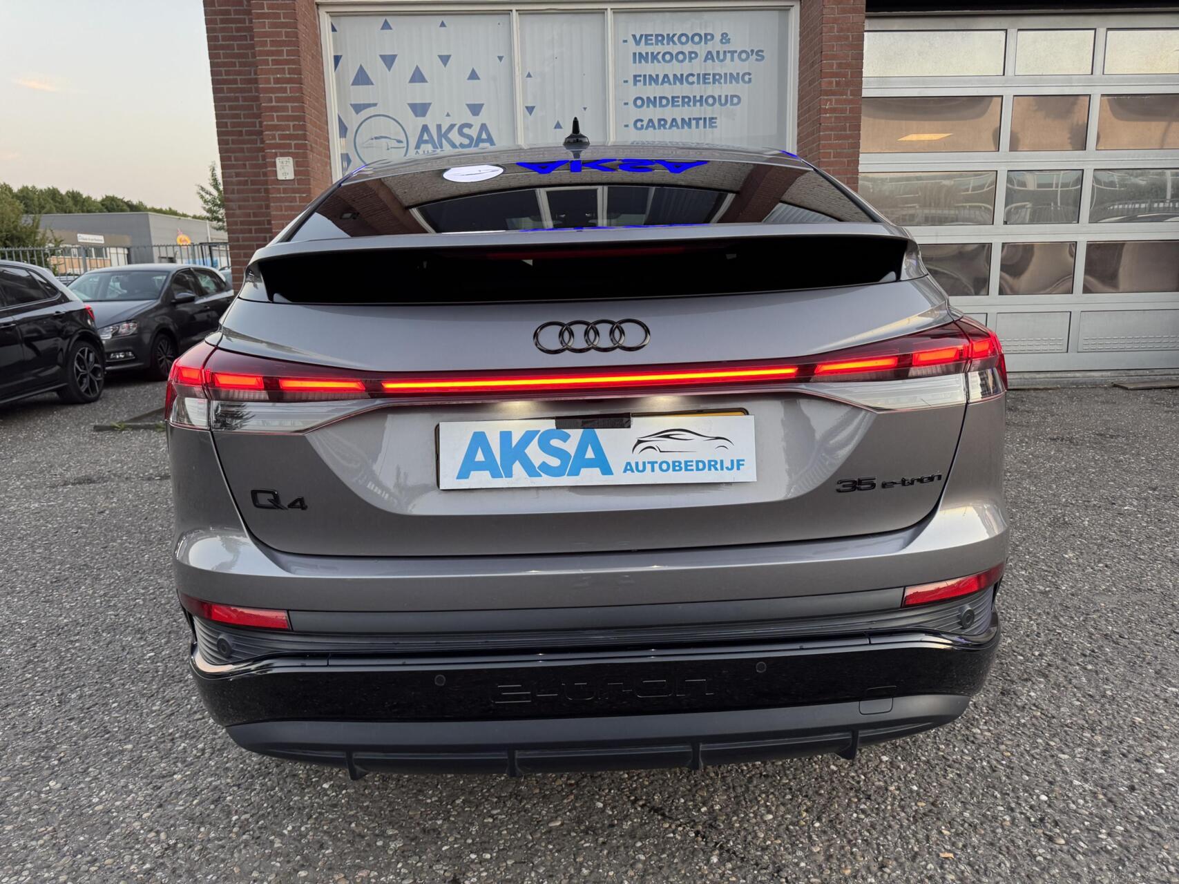 Foto van Audi Q4 Sportback 35 E-tron