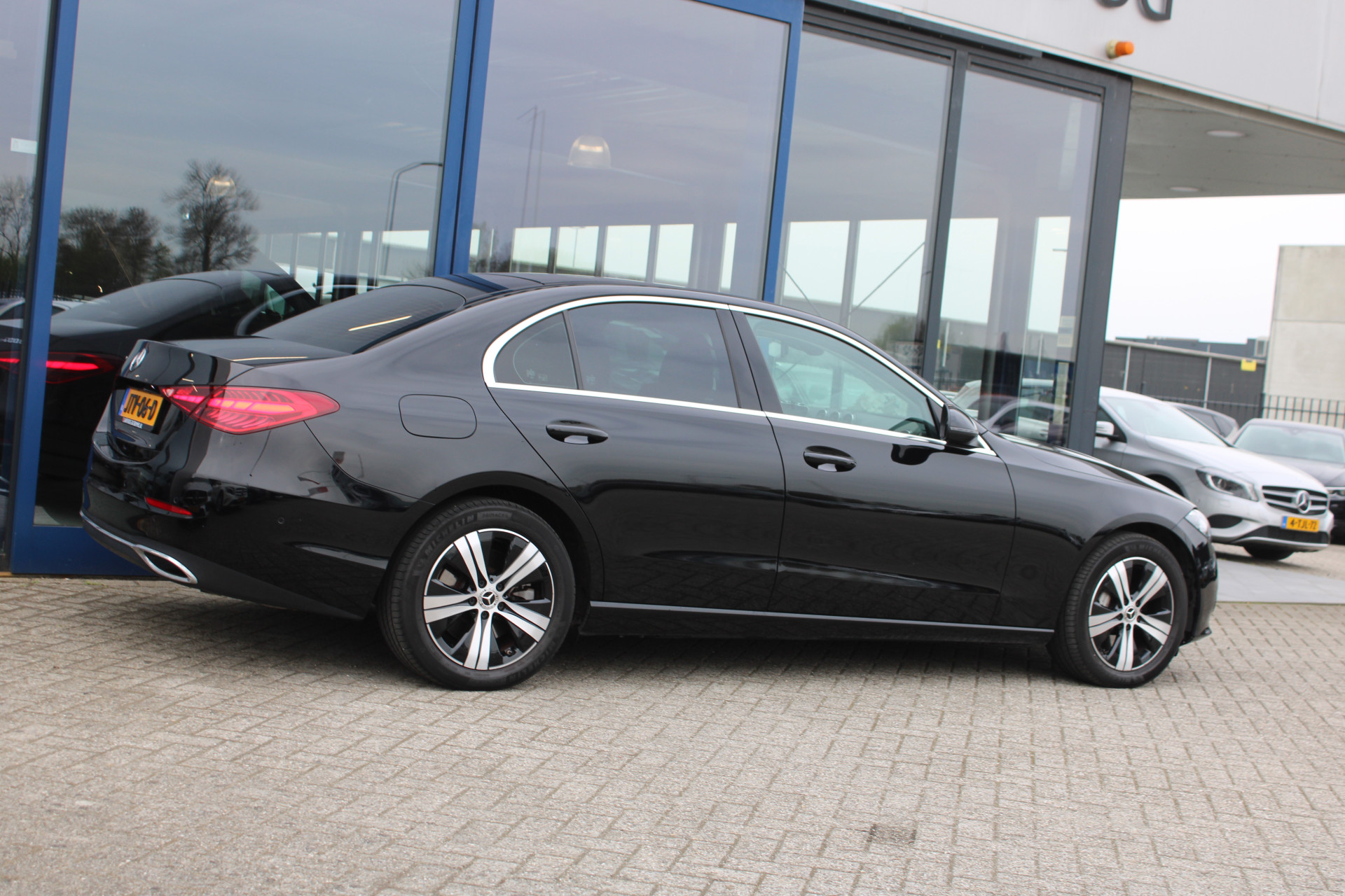 Foto van Mercedes-Benz C 300 E