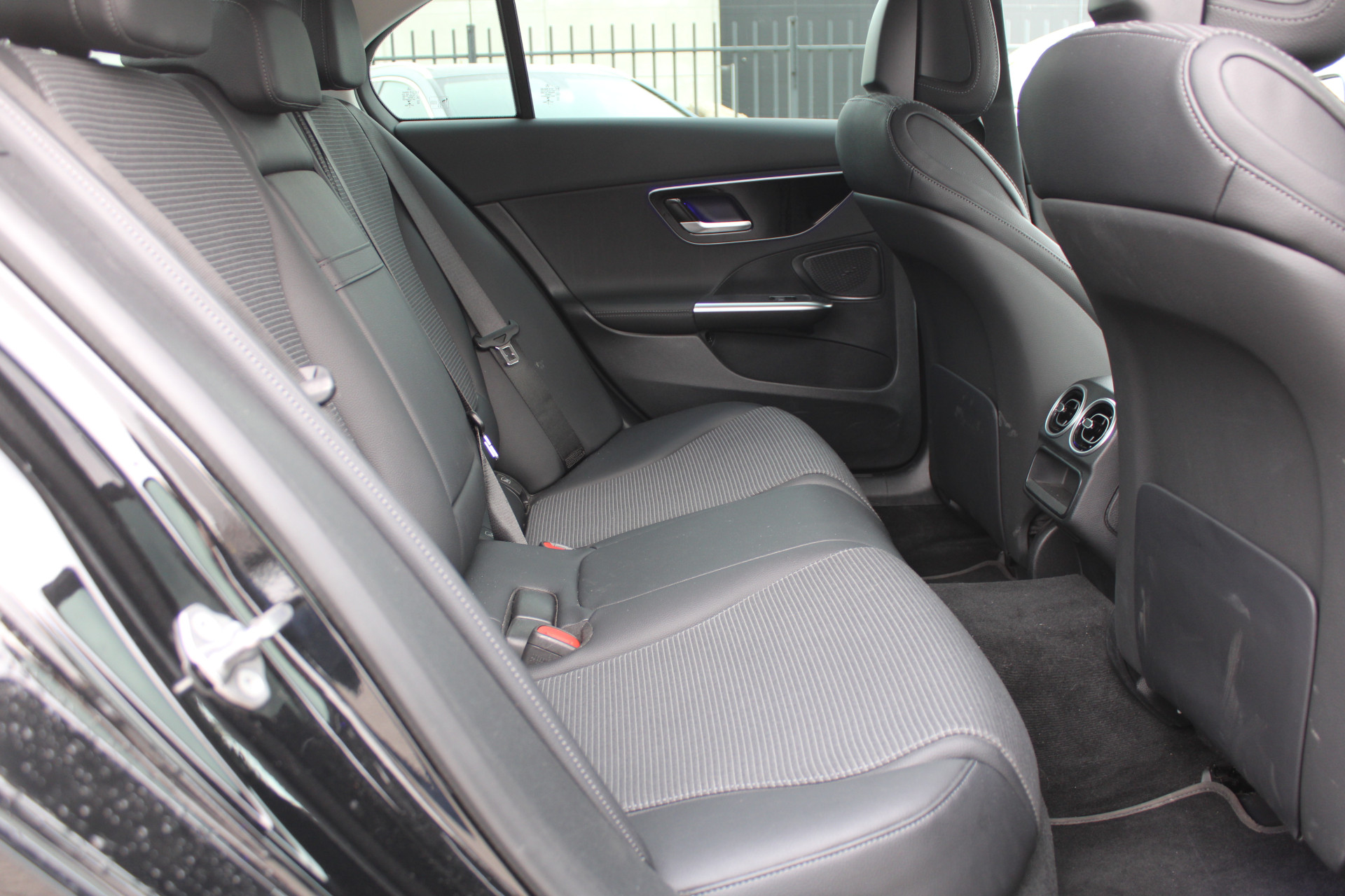 Foto van Mercedes-Benz C 300 E