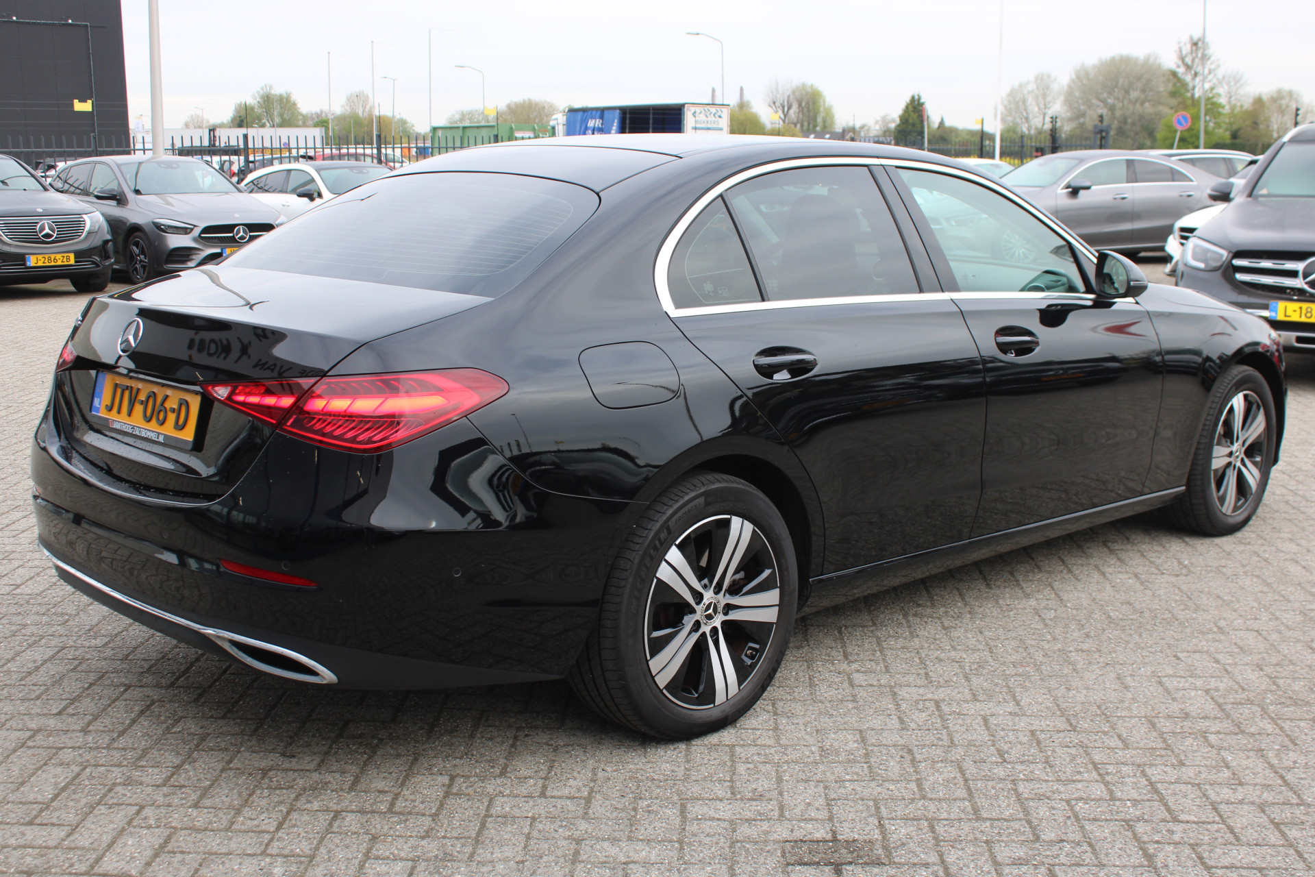 Foto van Mercedes-Benz C 300 E