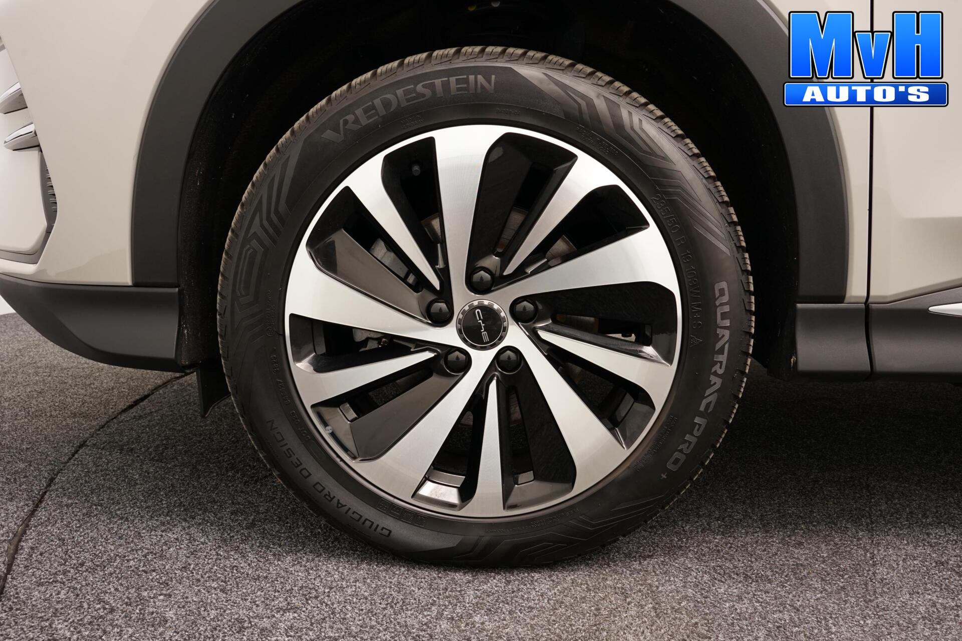 Foto van BYD BYD Seal U Dm-i