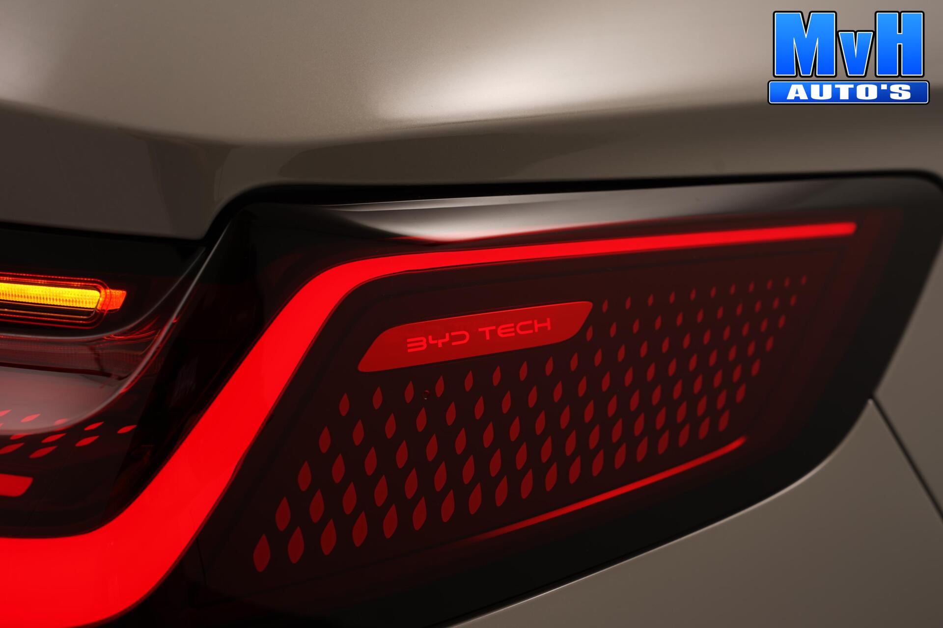Foto van BYD BYD Seal U Dm-i
