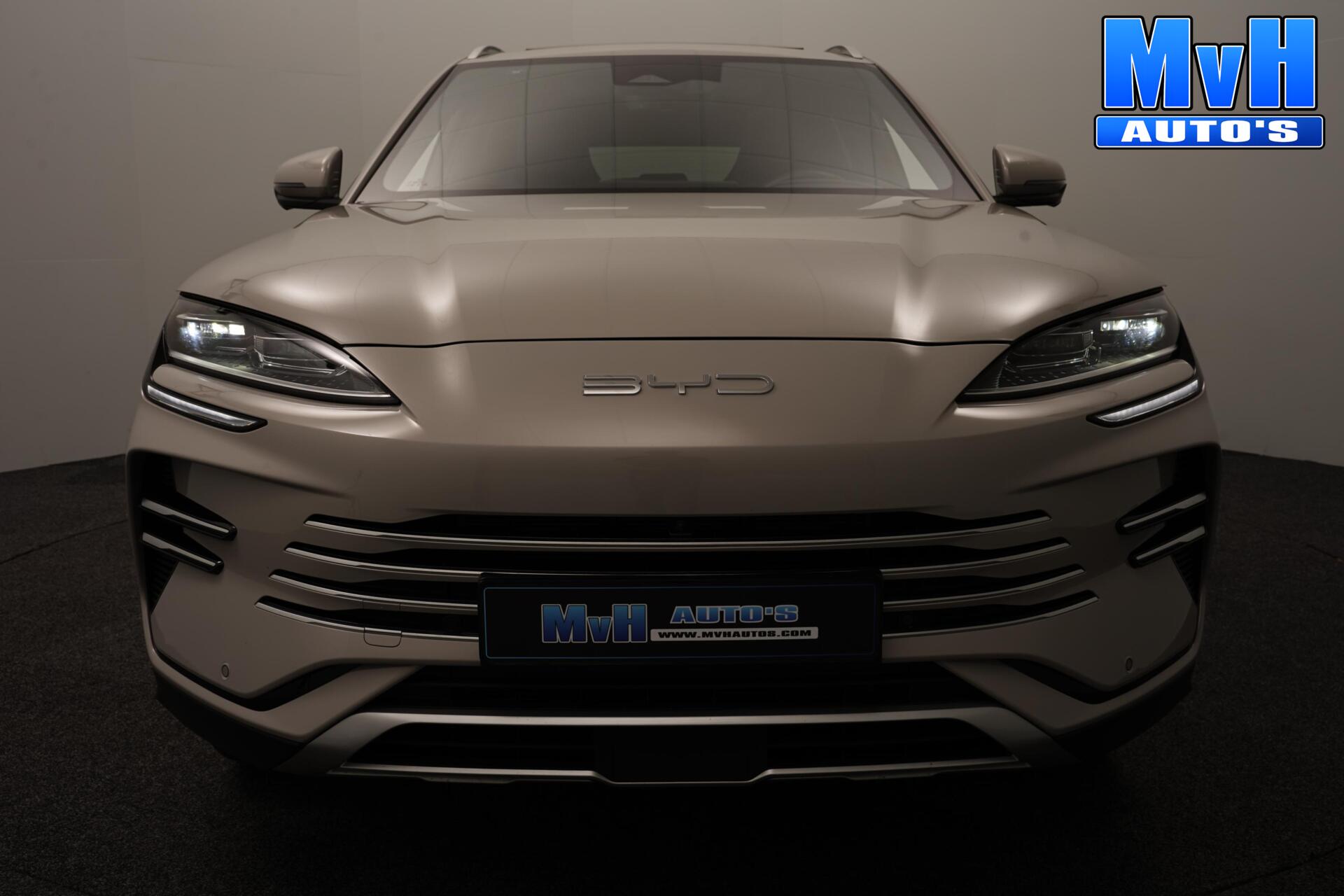 Foto van BYD BYD Seal U Dm-i