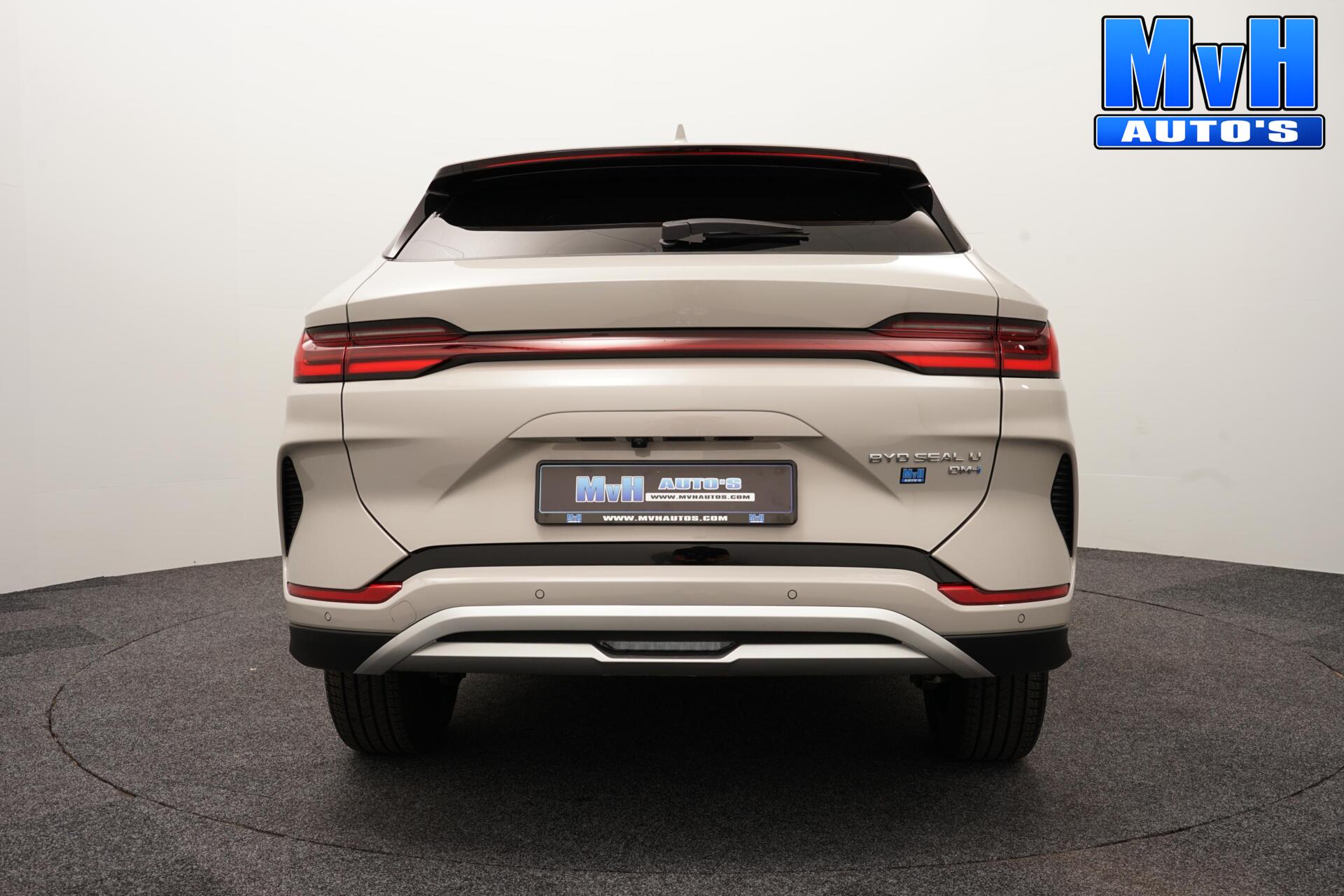 Foto van BYD BYD Seal U Dm-i