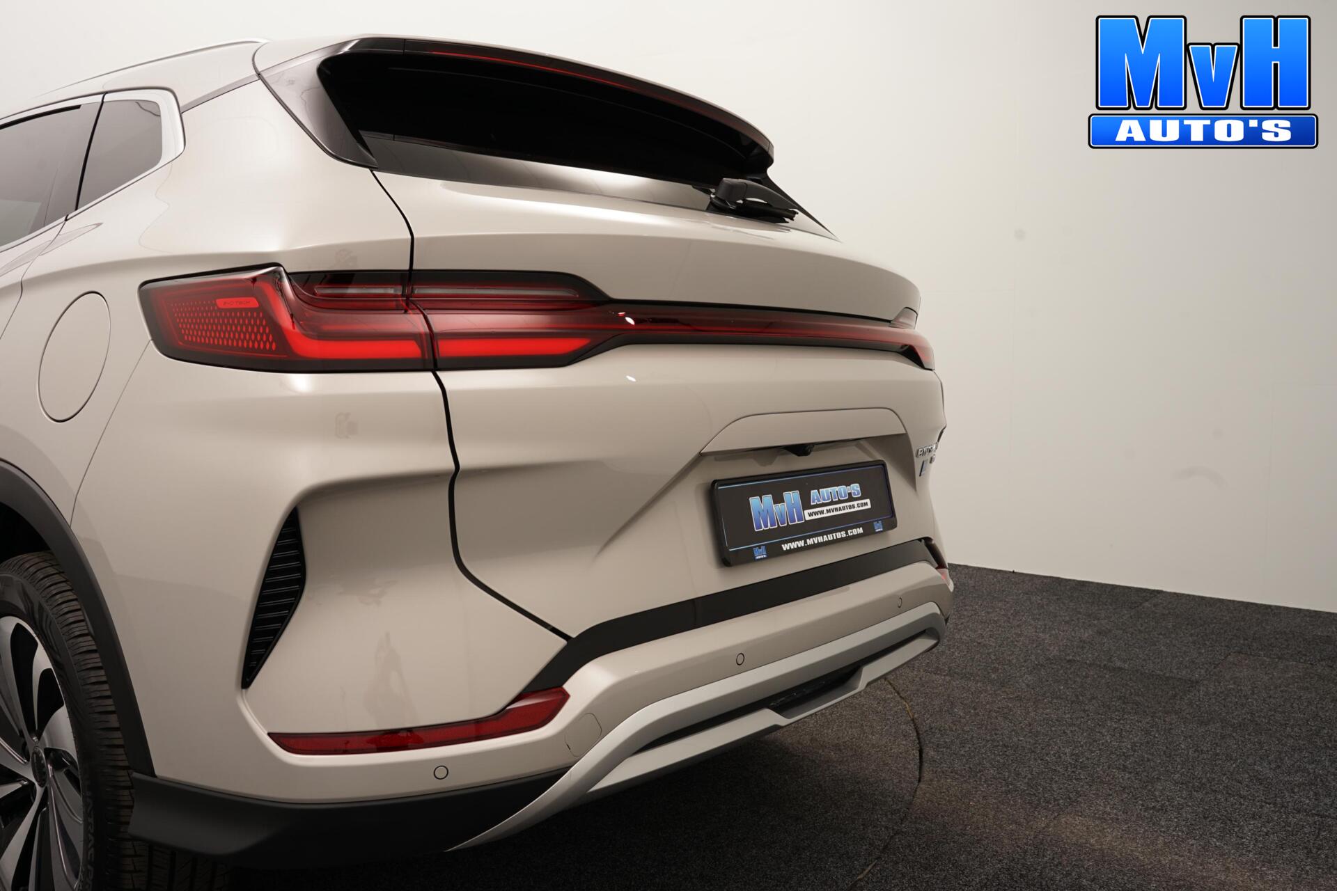 Foto van BYD BYD Seal U Dm-i