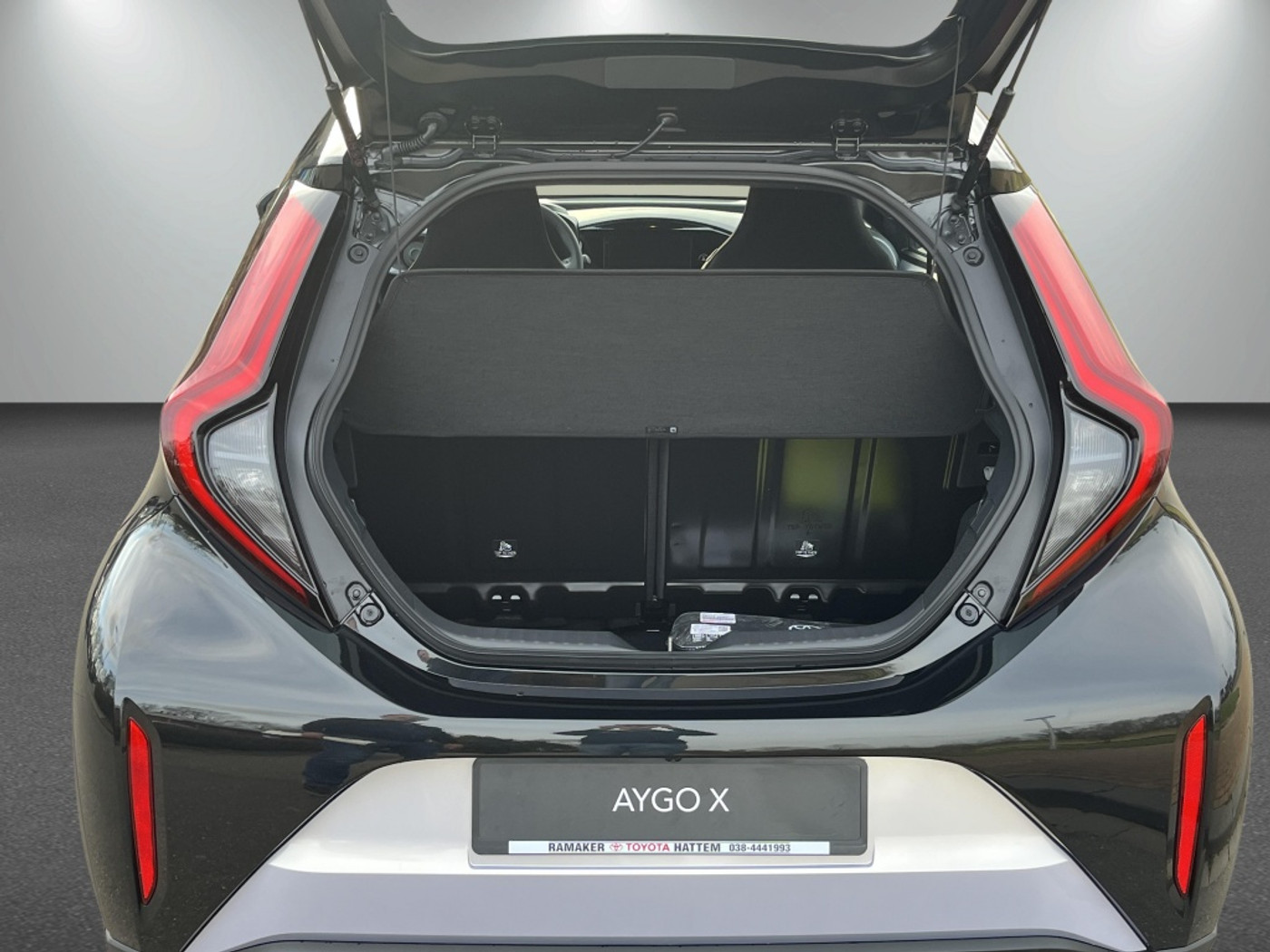 Foto van Lexus Lexus LBX