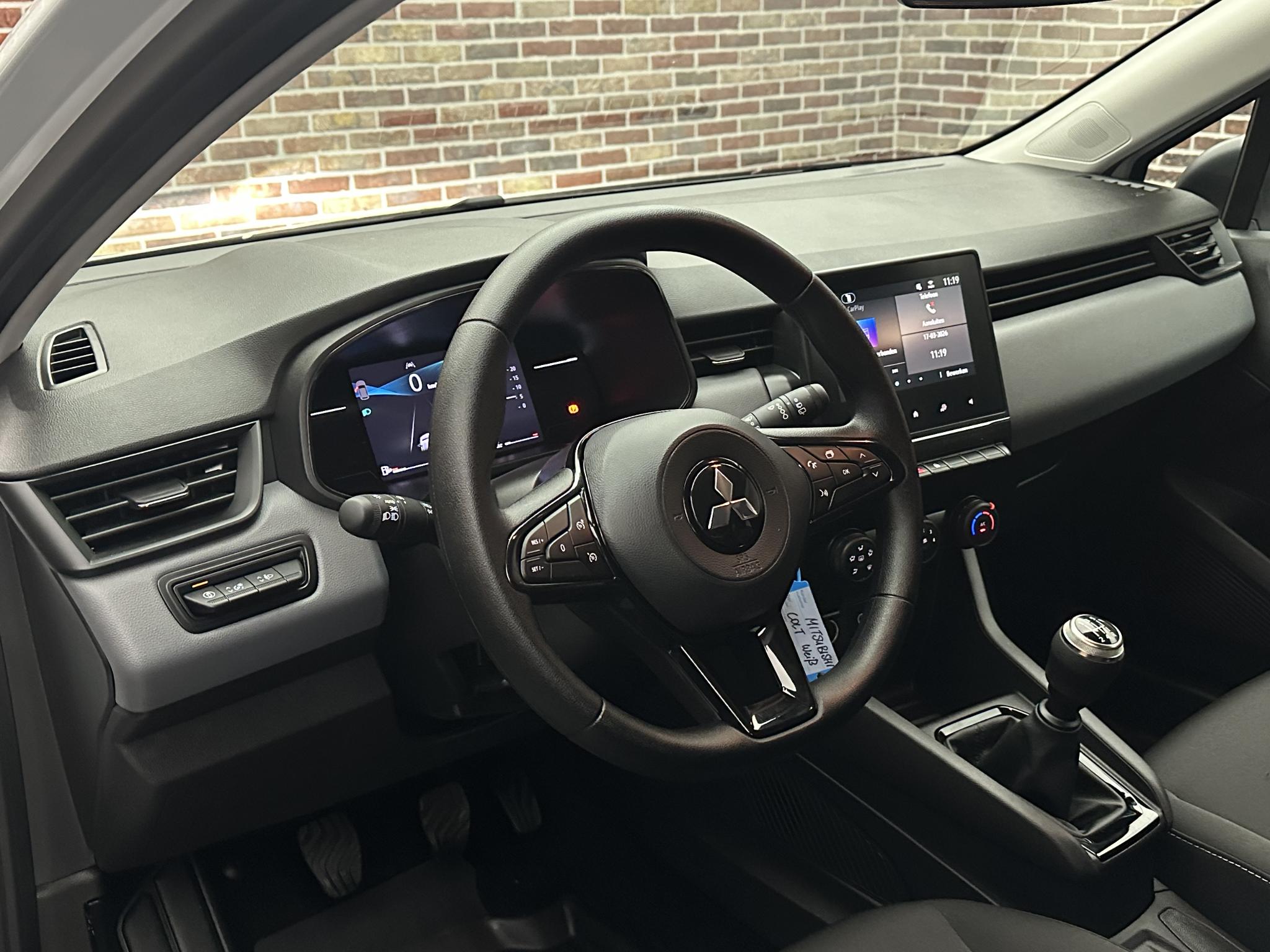 Foto van Mitsubishi Colt