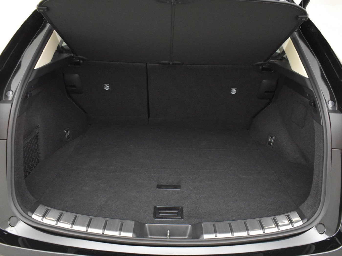 Foto van Lexus Lexus Nx450h+