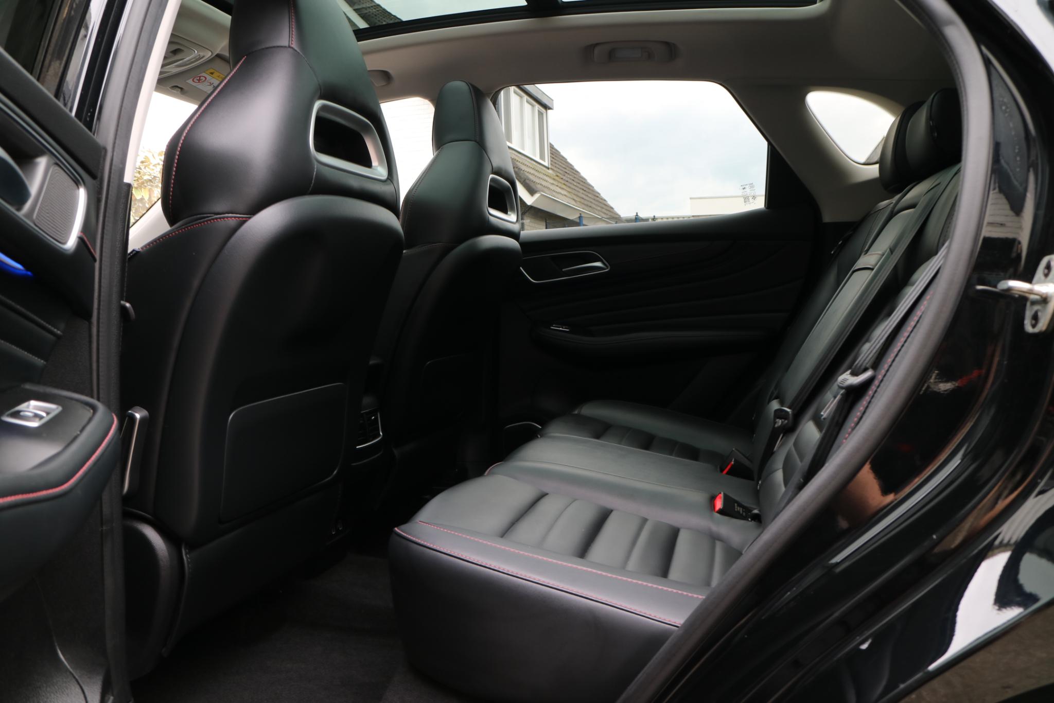 Foto van MG MG Rx6 Plug-in Hybrid