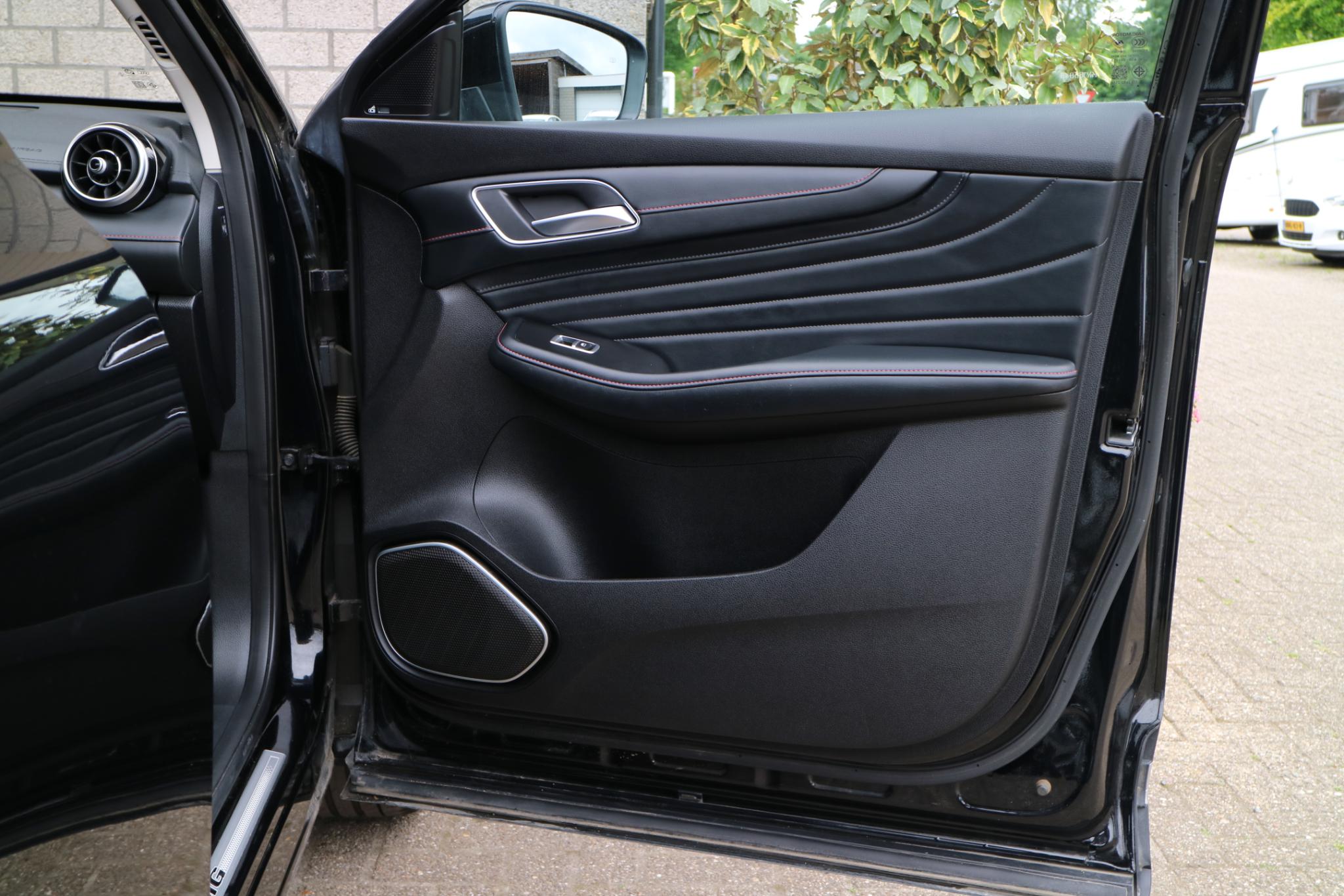 Foto van MG MG Rx6 Plug-in Hybrid