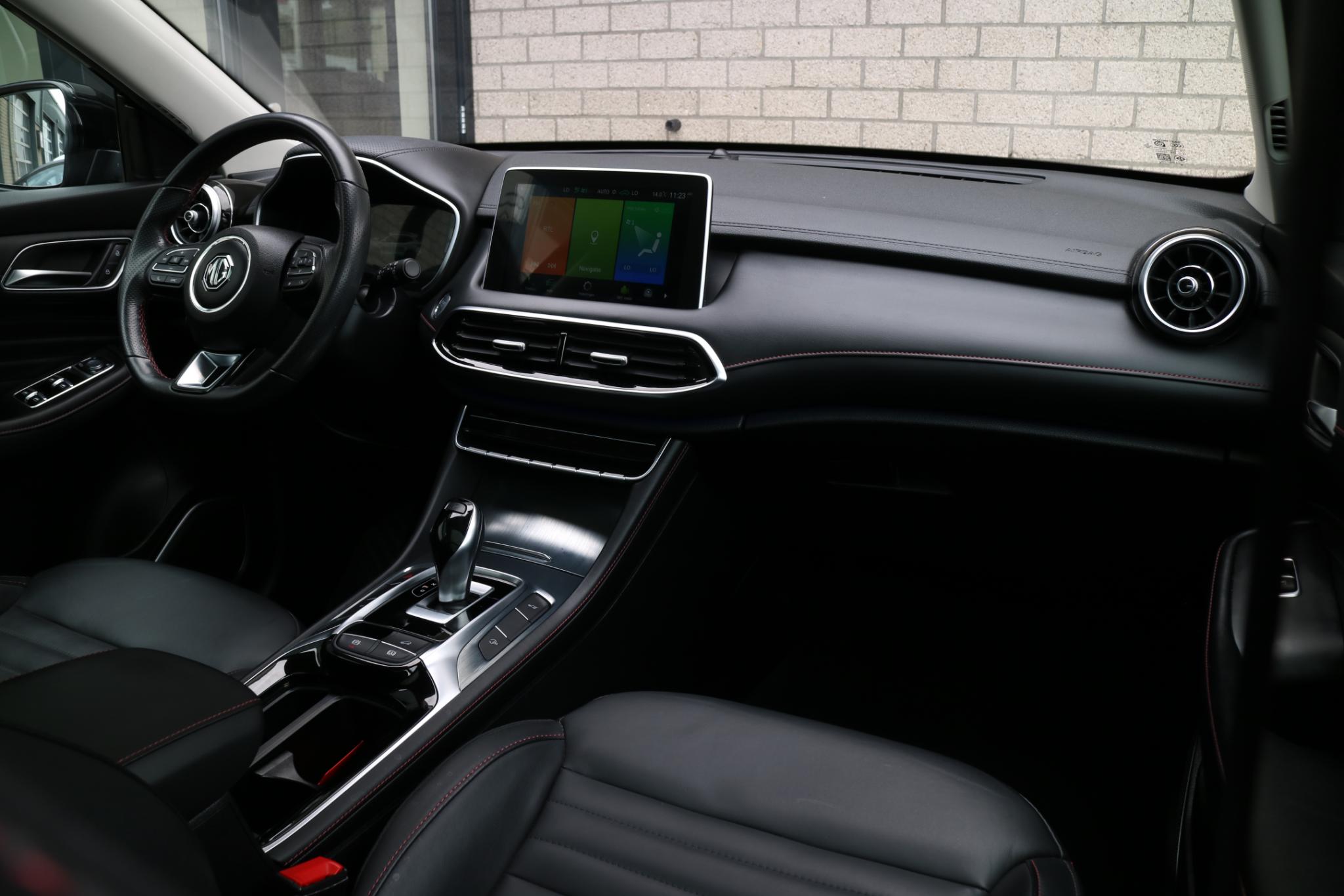 Foto van MG MG Rx6 Plug-in Hybrid