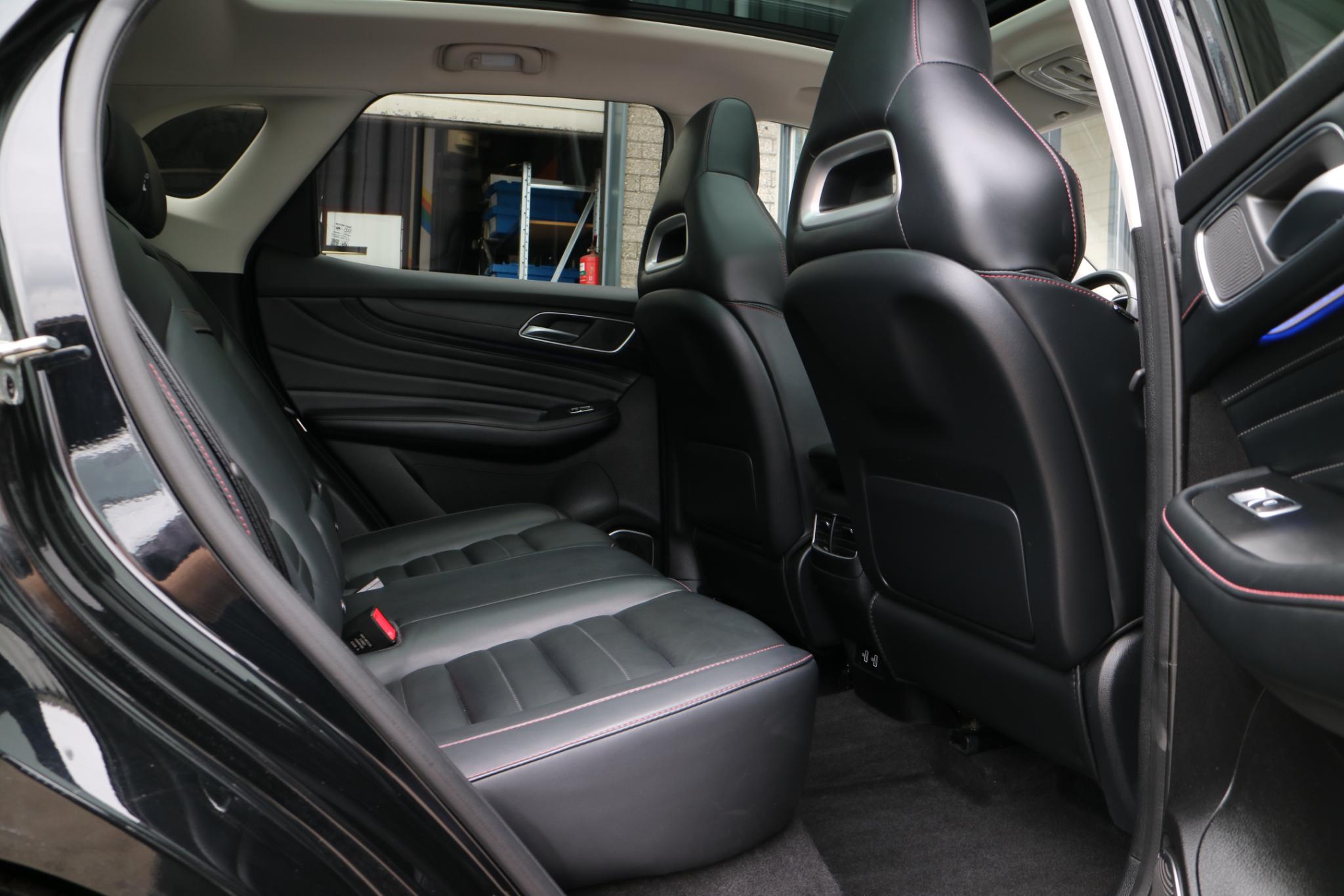 Foto van MG MG Rx6 Plug-in Hybrid