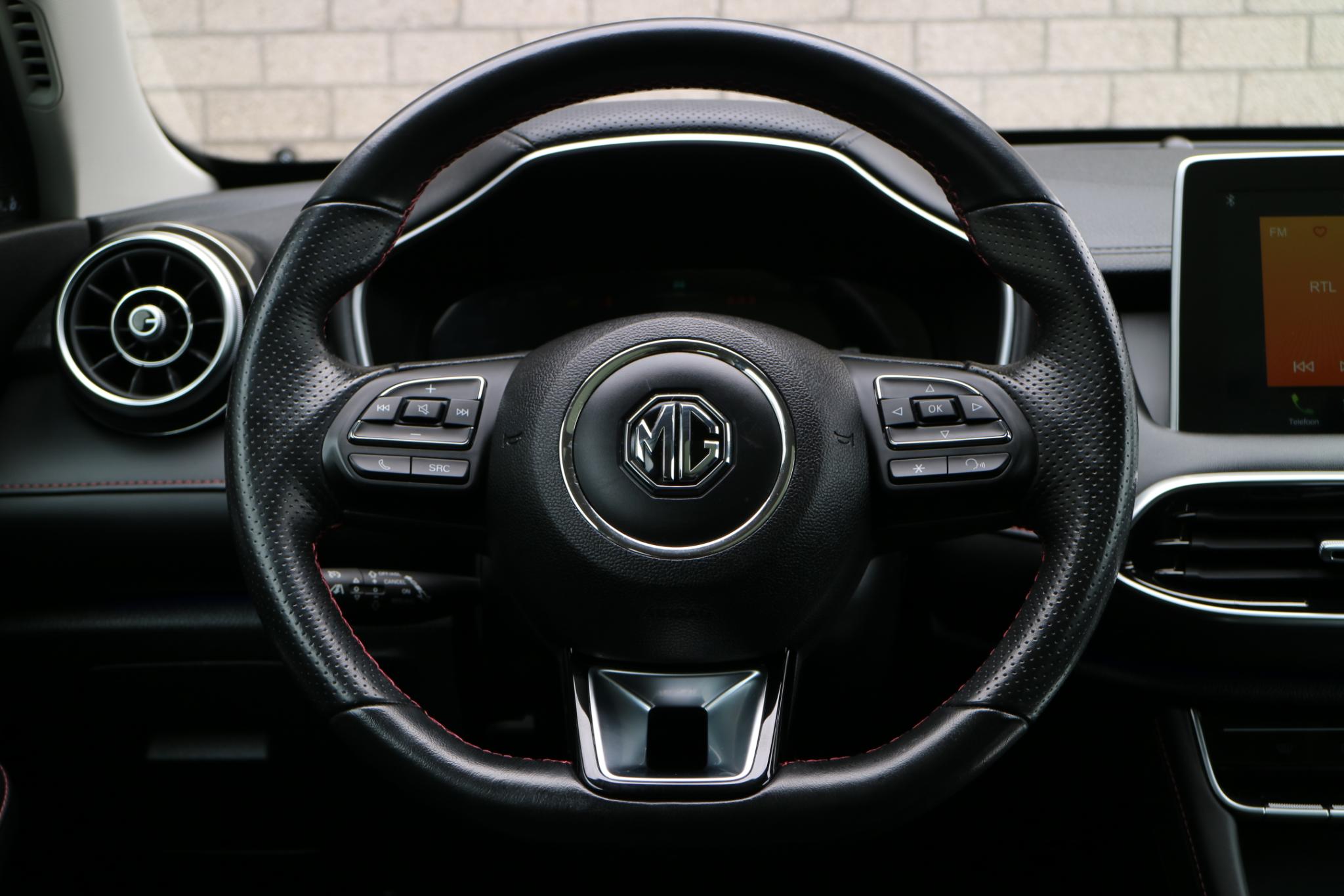 Foto van MG MG Rx6 Plug-in Hybrid